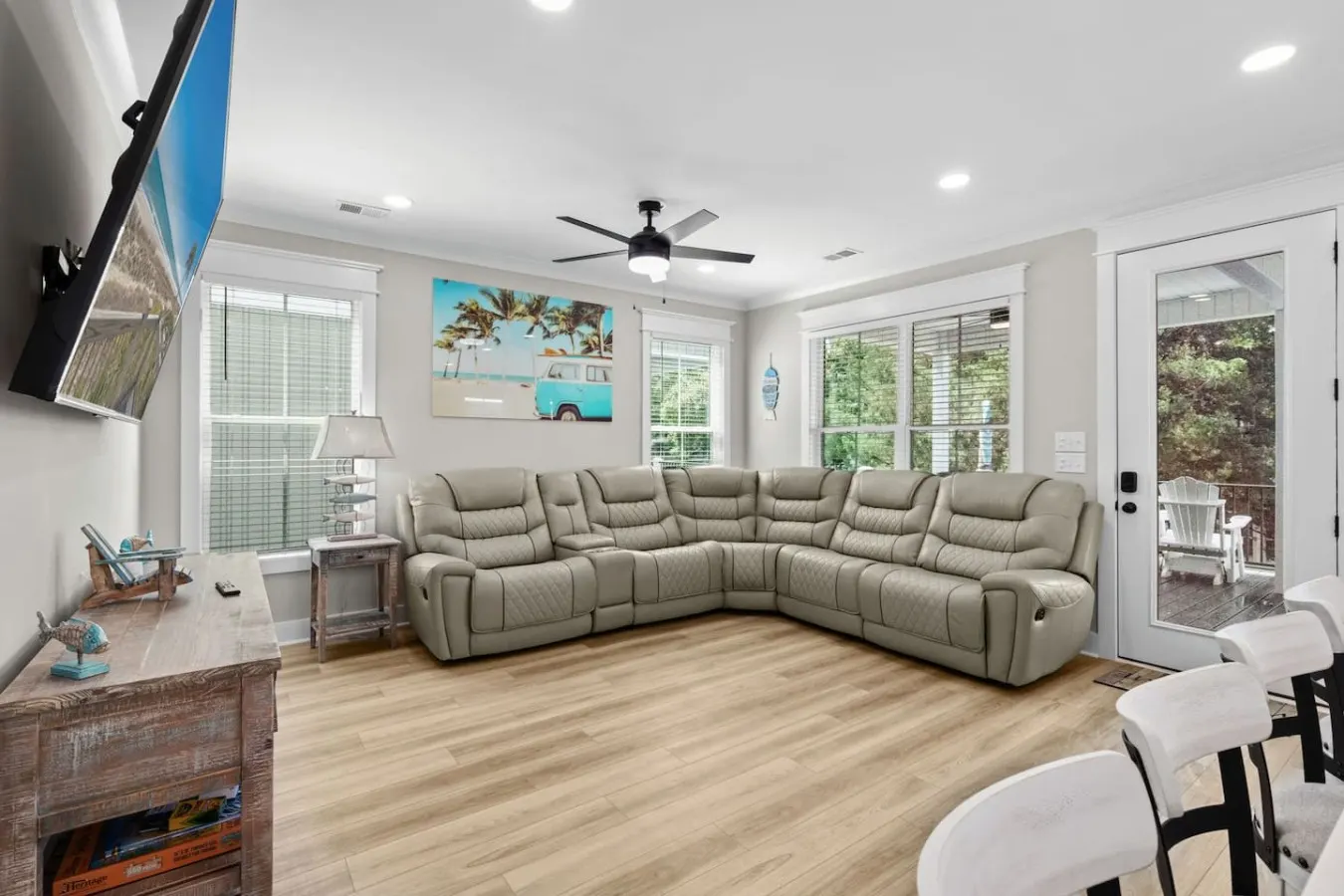 Luxury Beach House Elevator, Tiki Bar & Grill 17