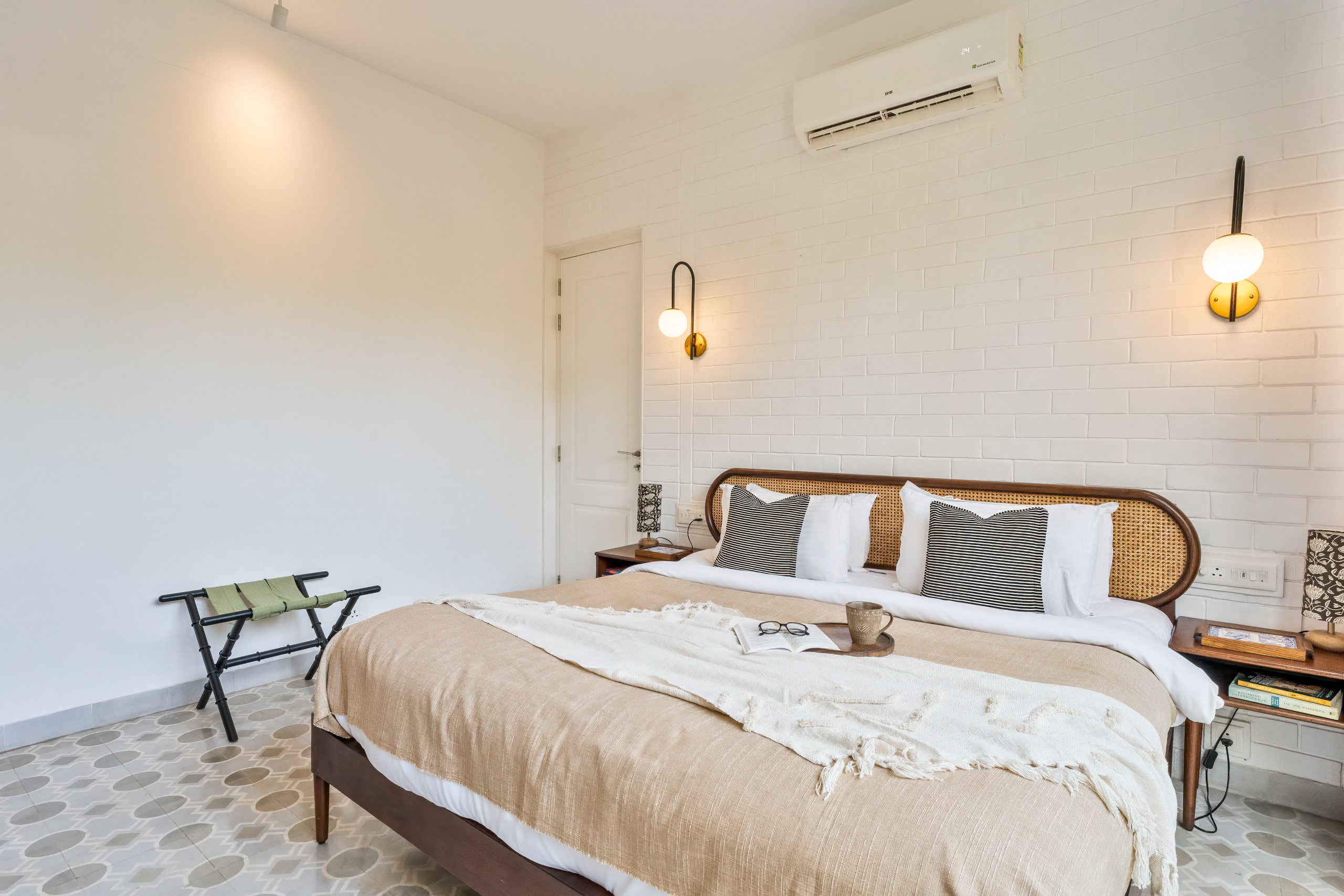 Sereno Blooms 2bhk villa w/pool & patio Assagaon 15