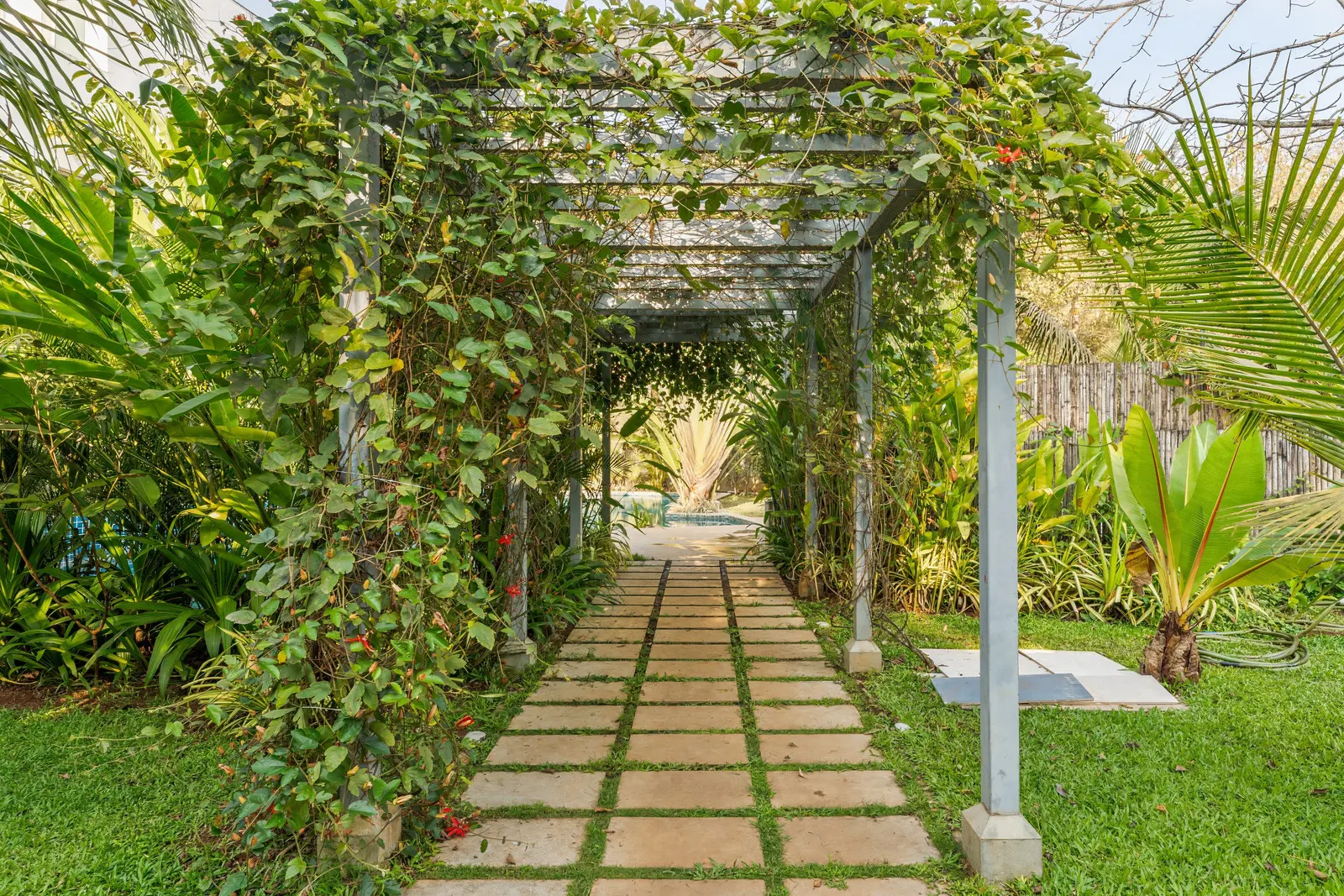 Sereno Blooms 2bhk villa w/pool & patio Assagaon 34