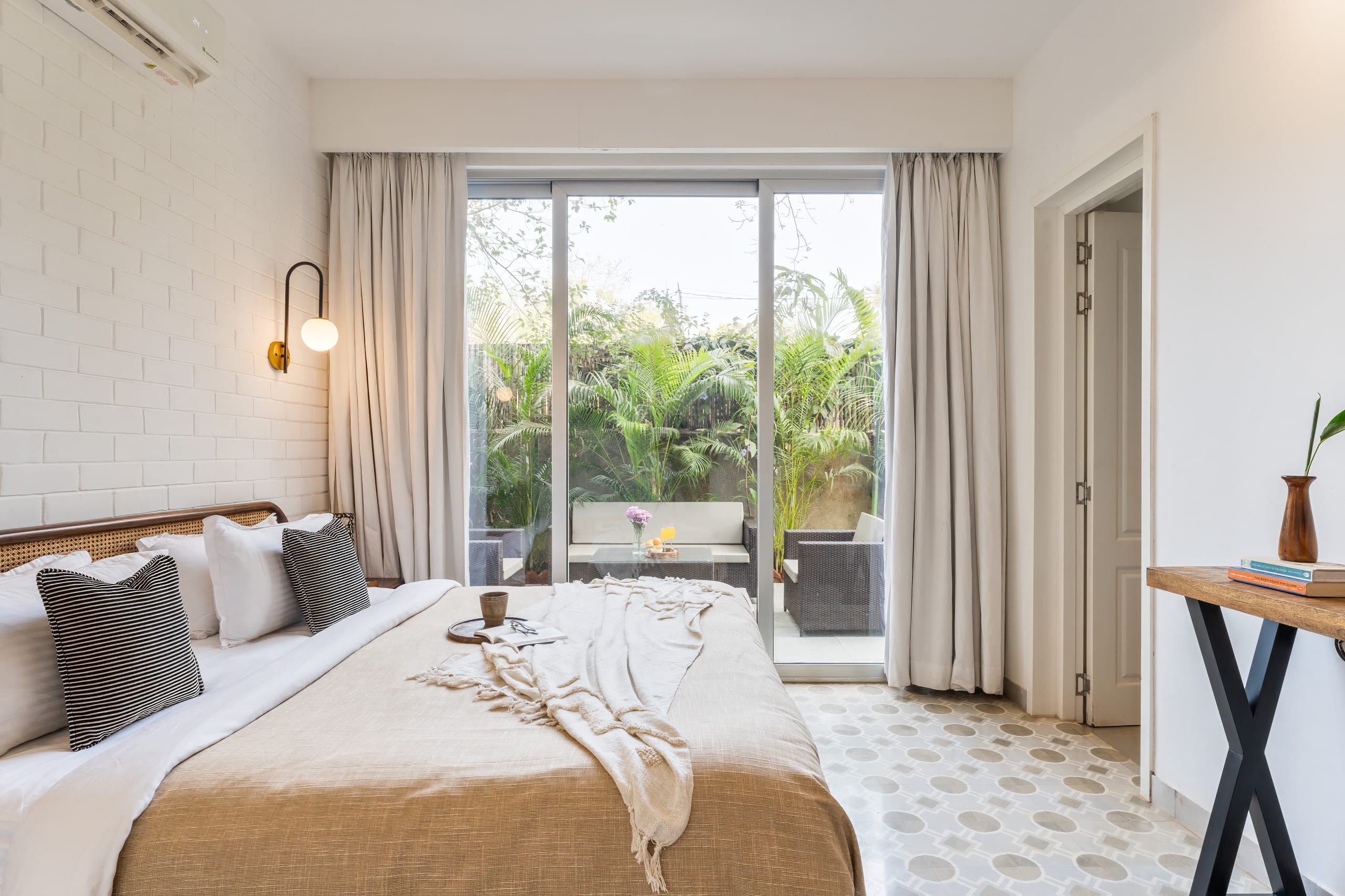 Sereno Blooms 2bhk villa w/pool & patio Assagaon 16