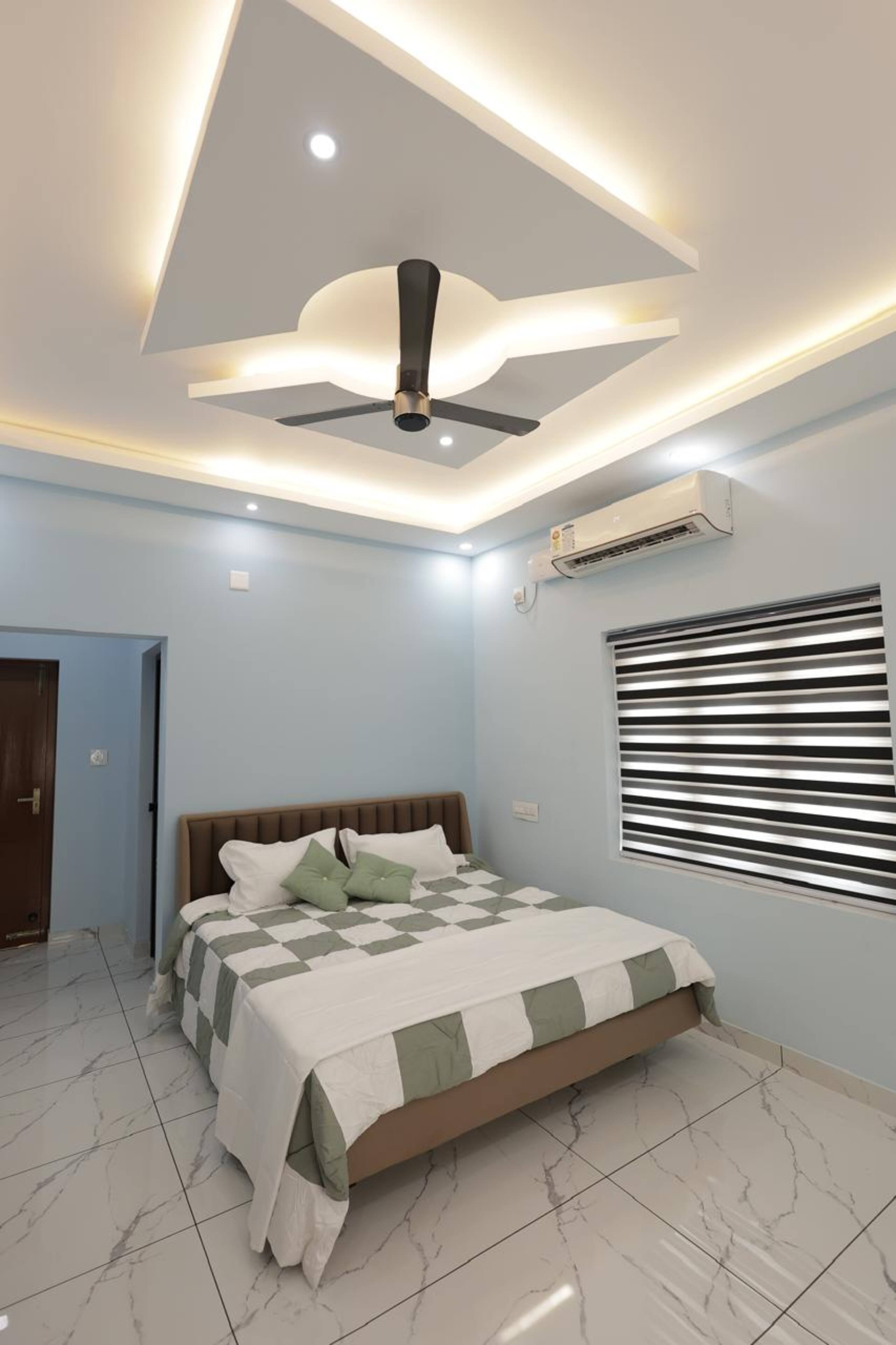 Soho Beach Villa (4 Rooms) 3