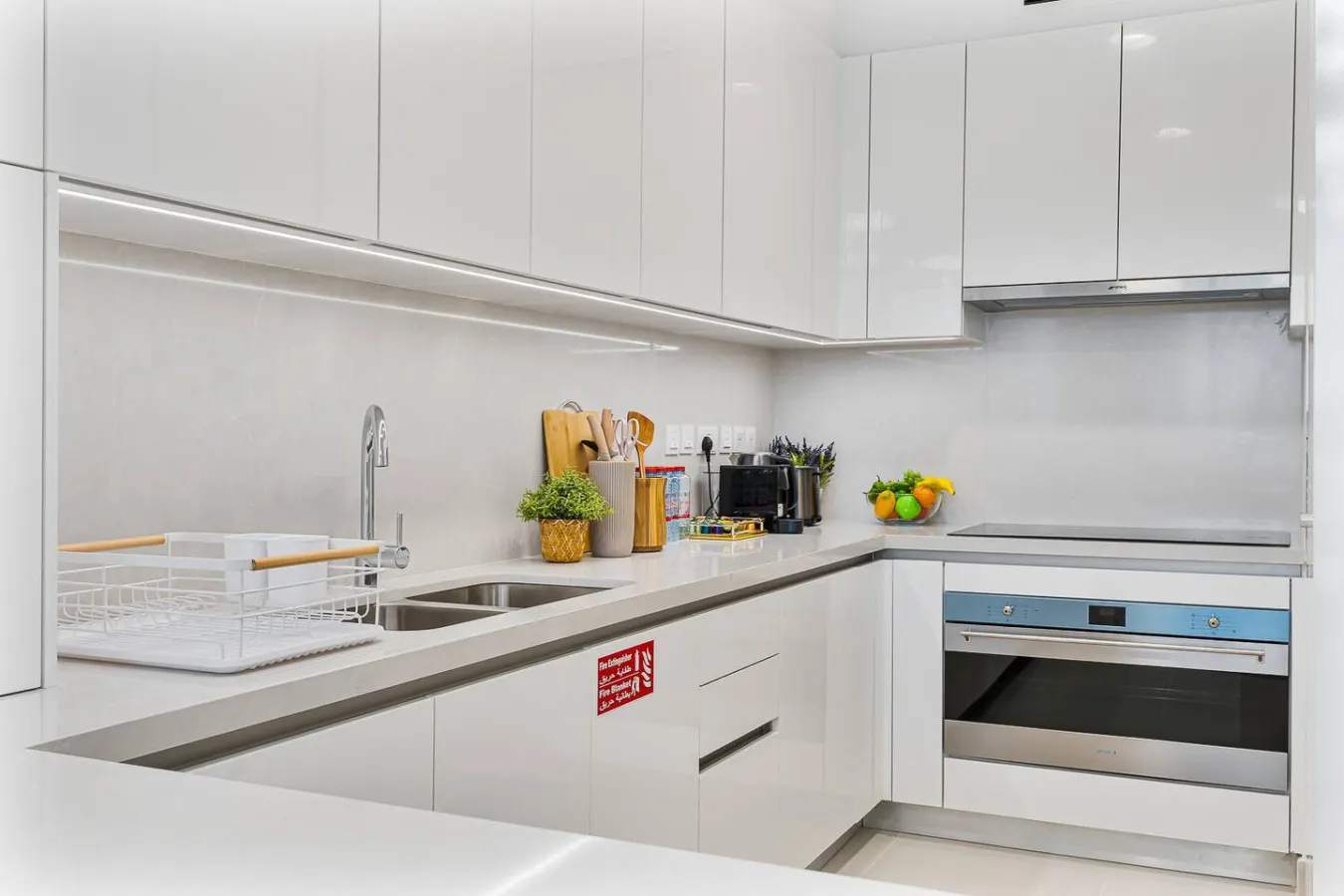 Serene Canal Escape Spacious 3BR + Maid Apt 11