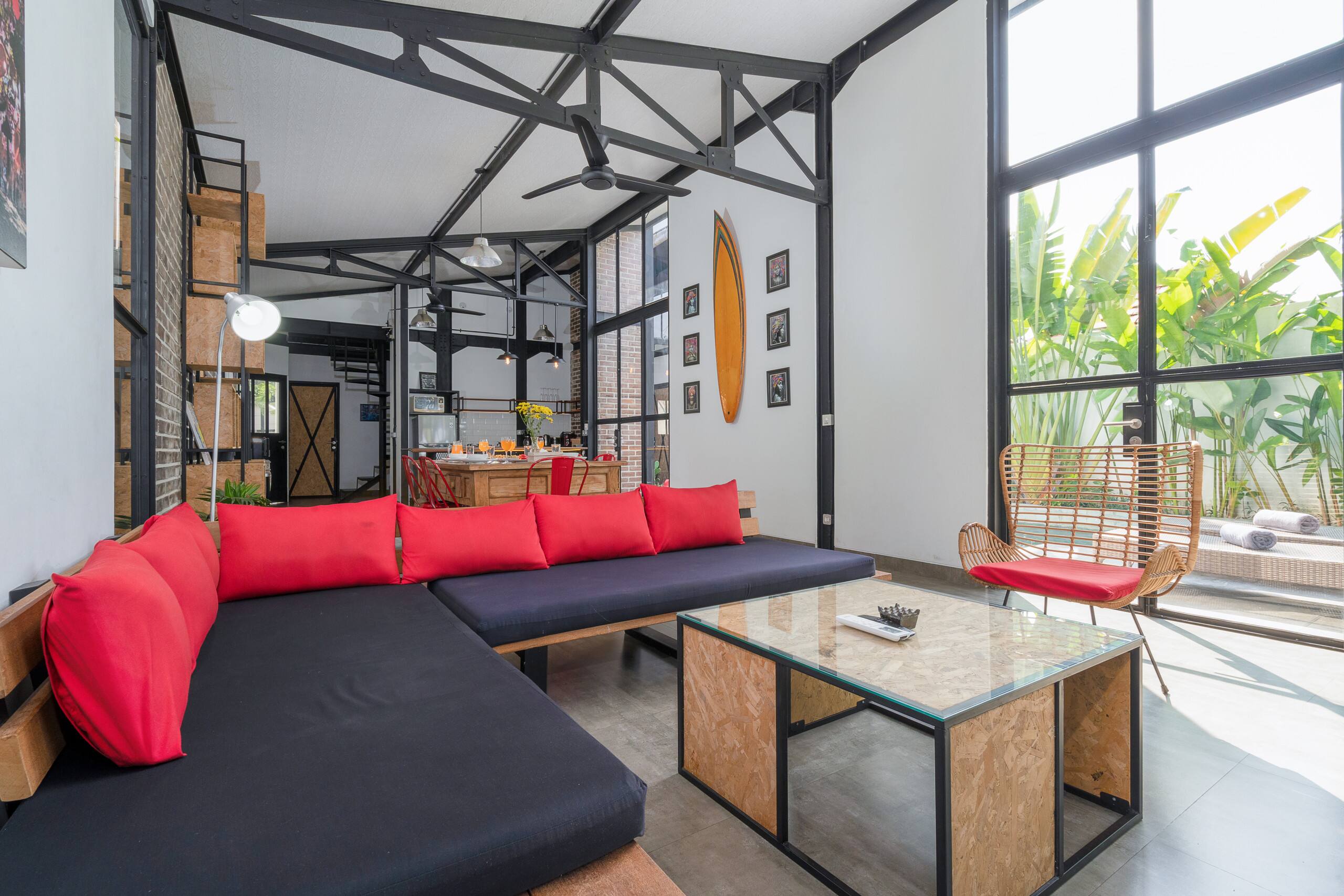 Unique industrial themed luxury villa in Umalas 12