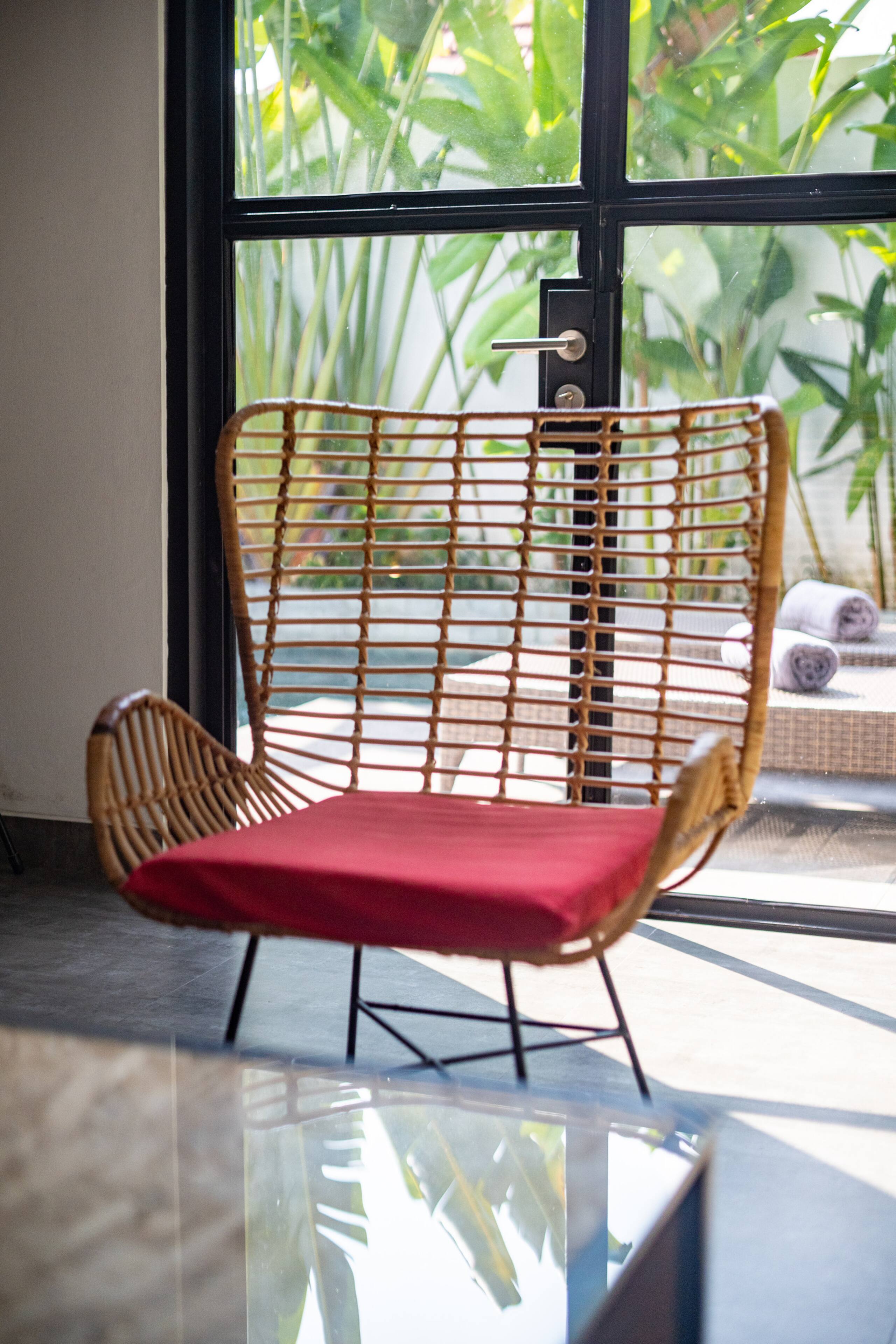 Unique industrial themed luxury villa in Umalas 13