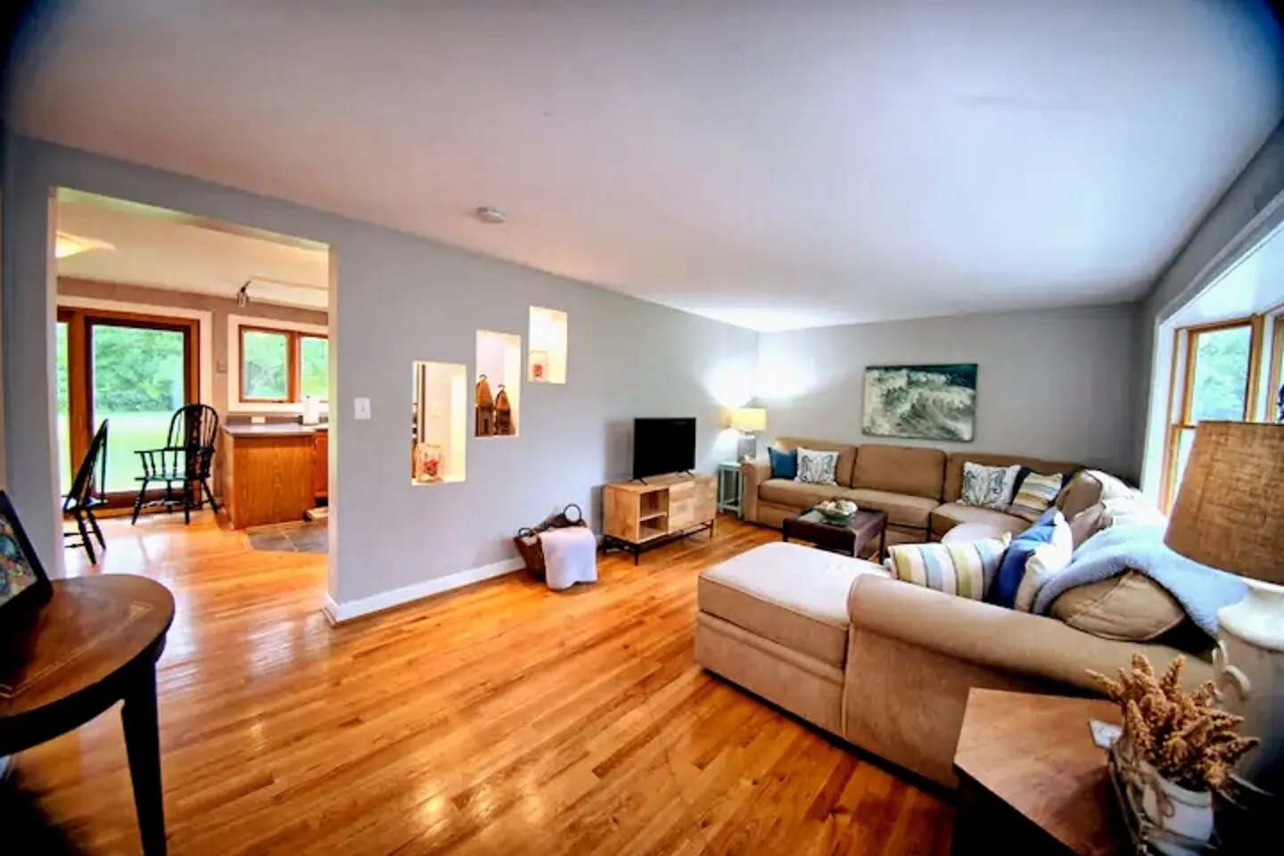 ❤️Charming Coastal/Country Home w/3 Acres & Sauna!❤️