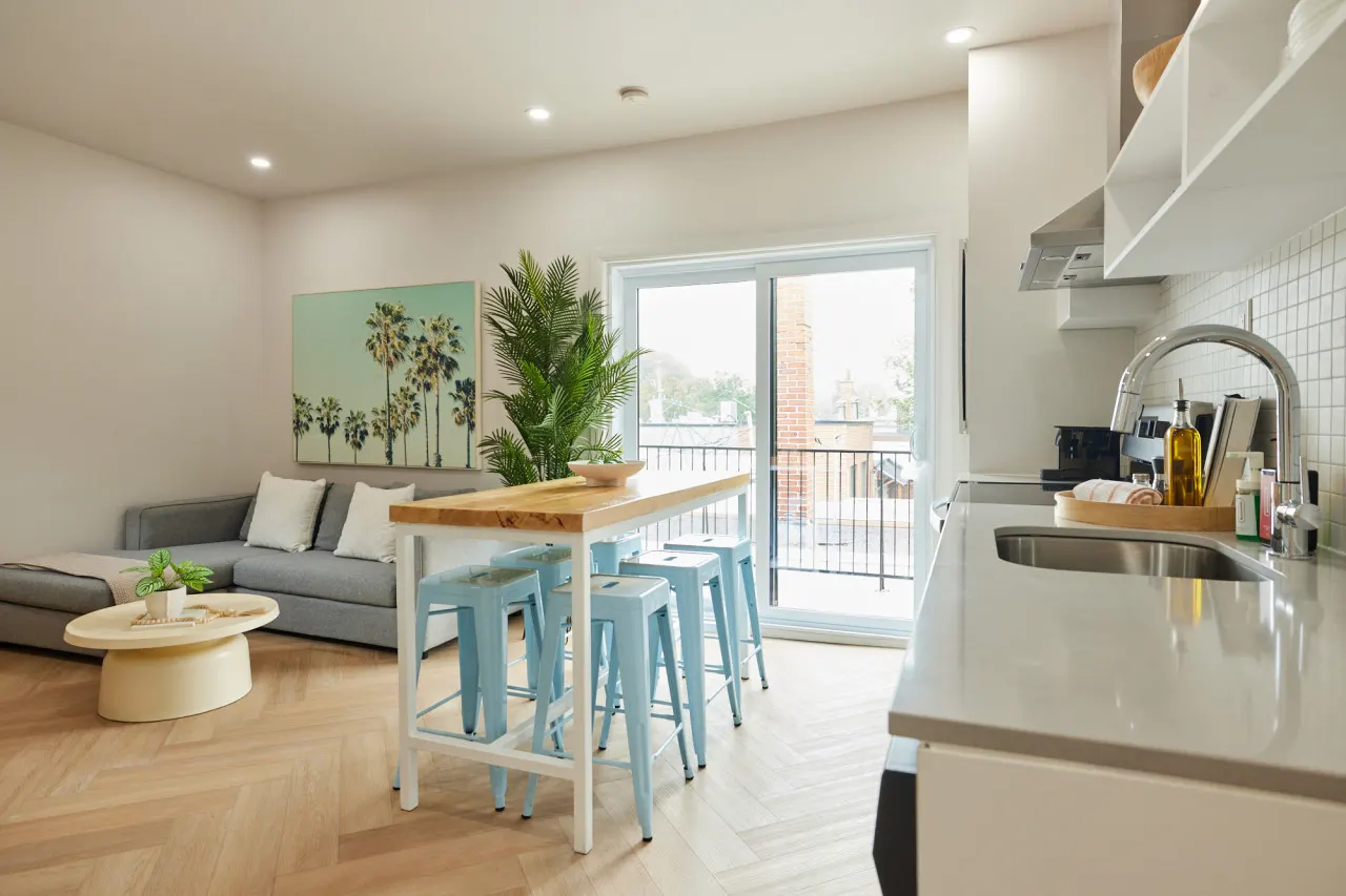 Urban Gem in Le Plateau by Denstays - Unit 424