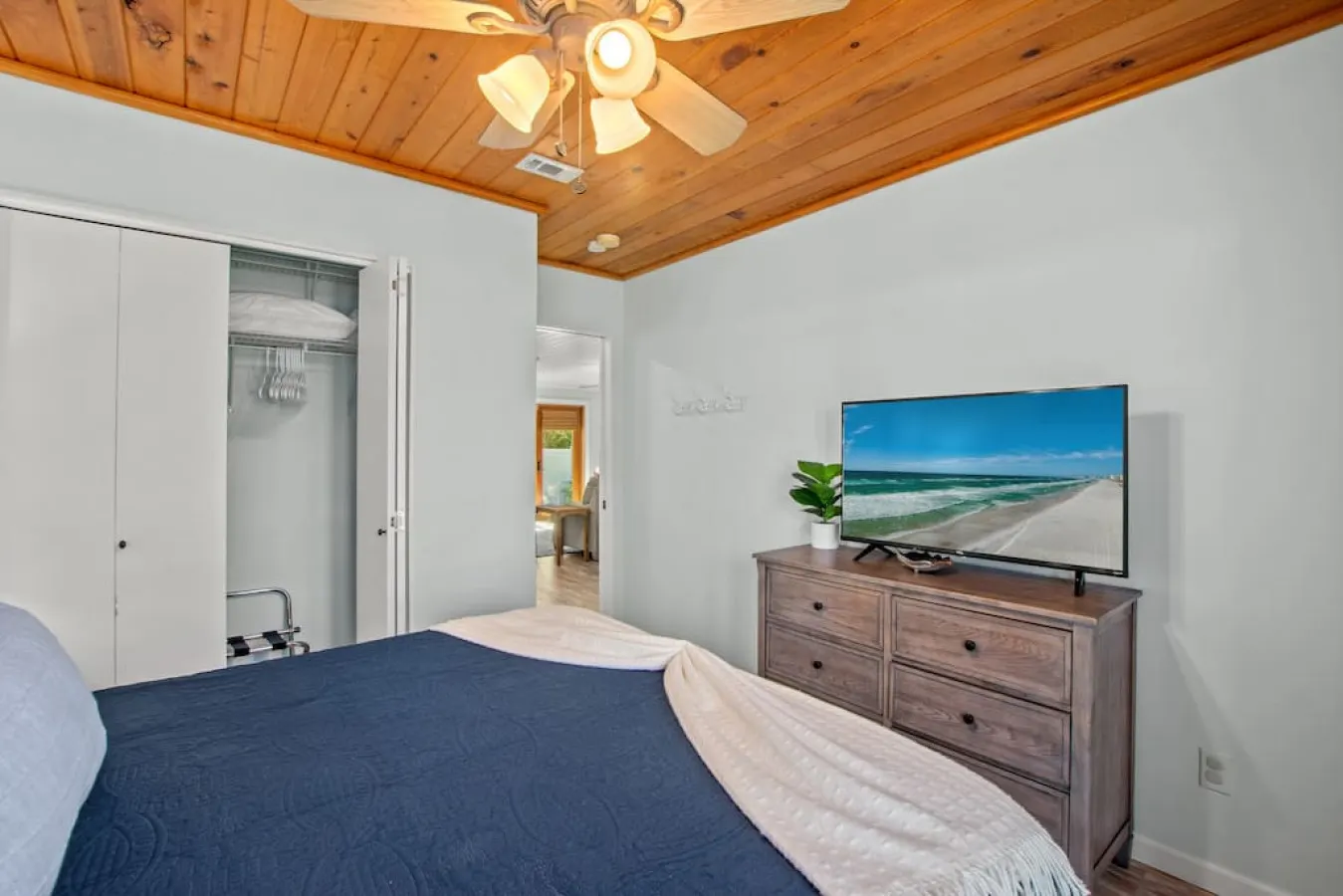 Coastal Cutie Beach Days, Spa Nights 7