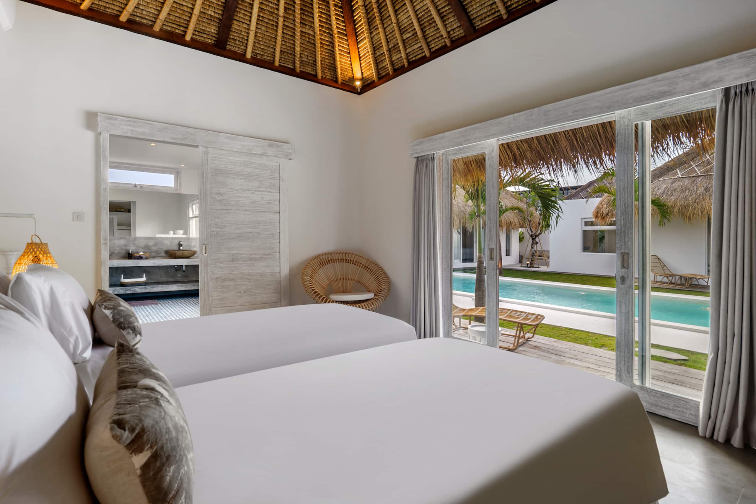 Tropical Oasis 5BD Villa in the heart of Seminyak 18