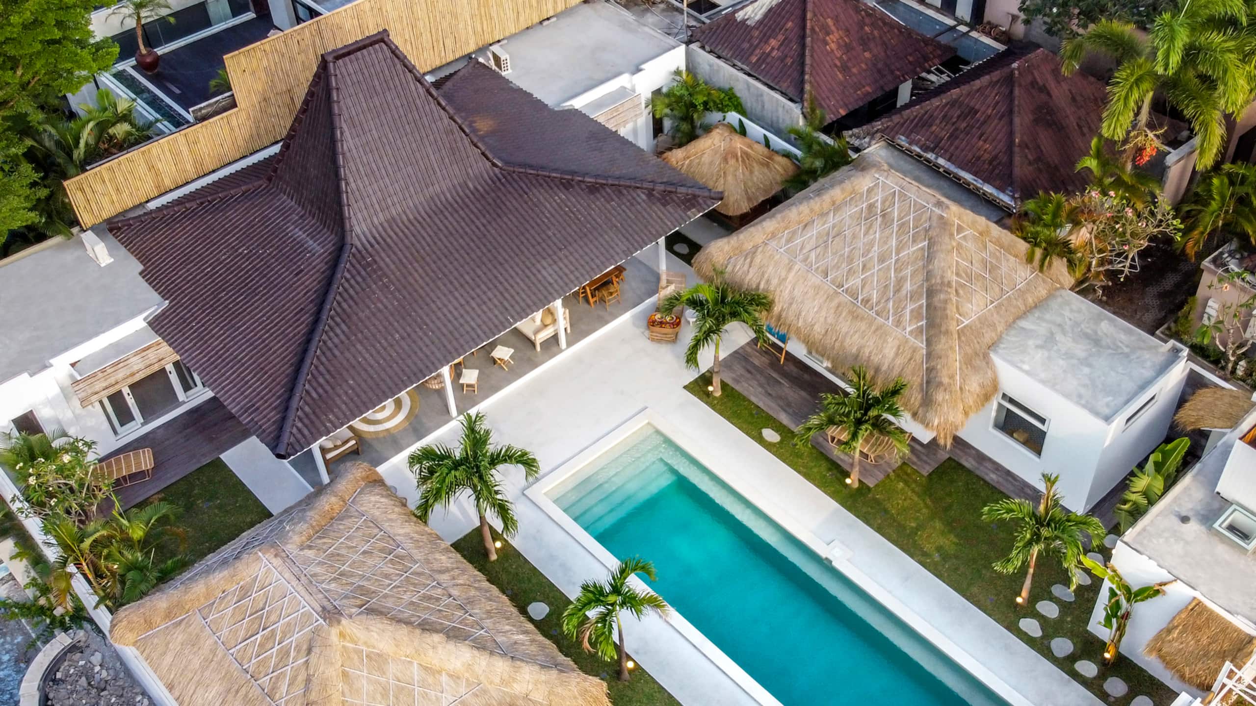 Tropical Oasis 5BD Villa in the heart of Seminyak 6