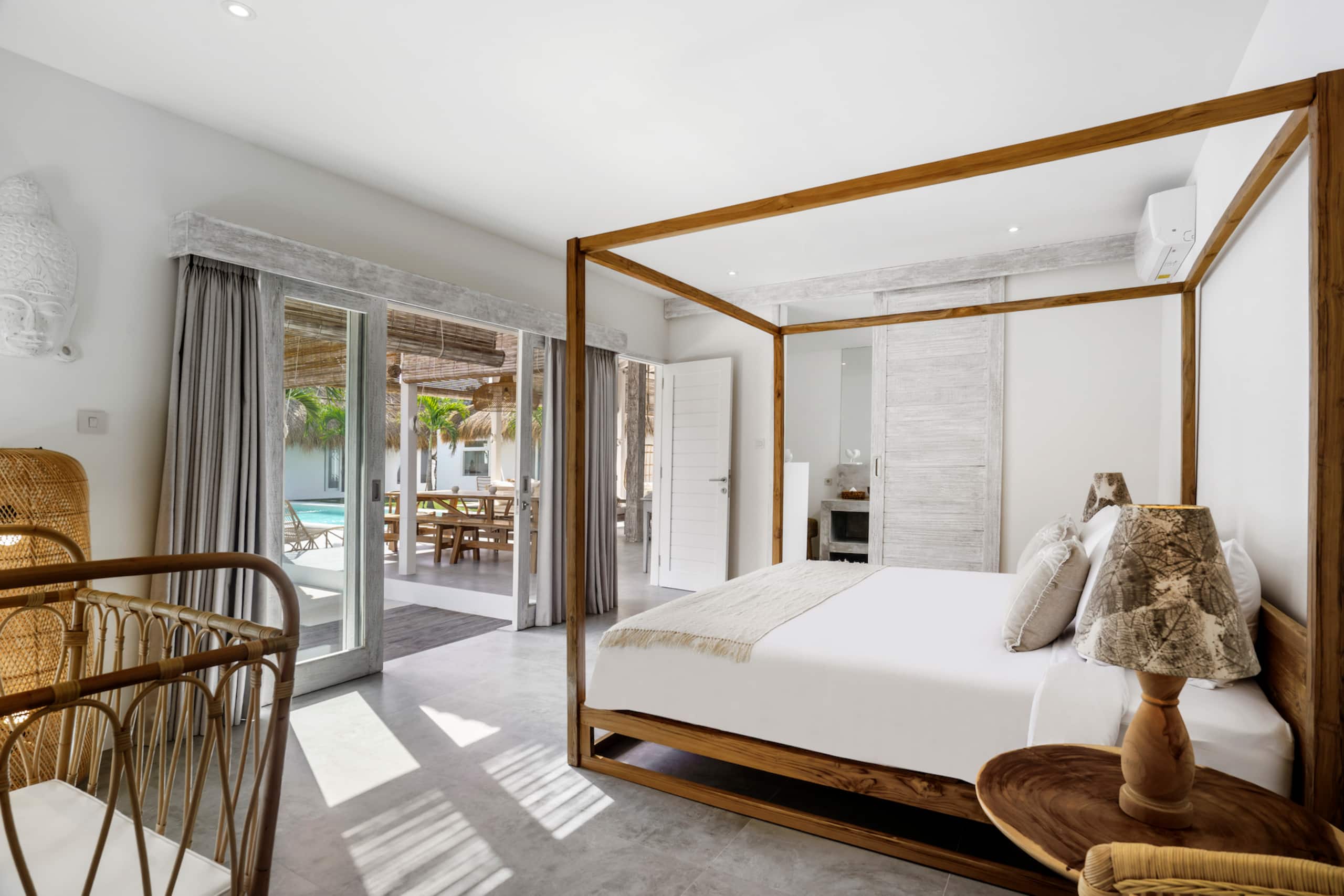 Tropical Oasis 5BD Villa in the heart of Seminyak 21