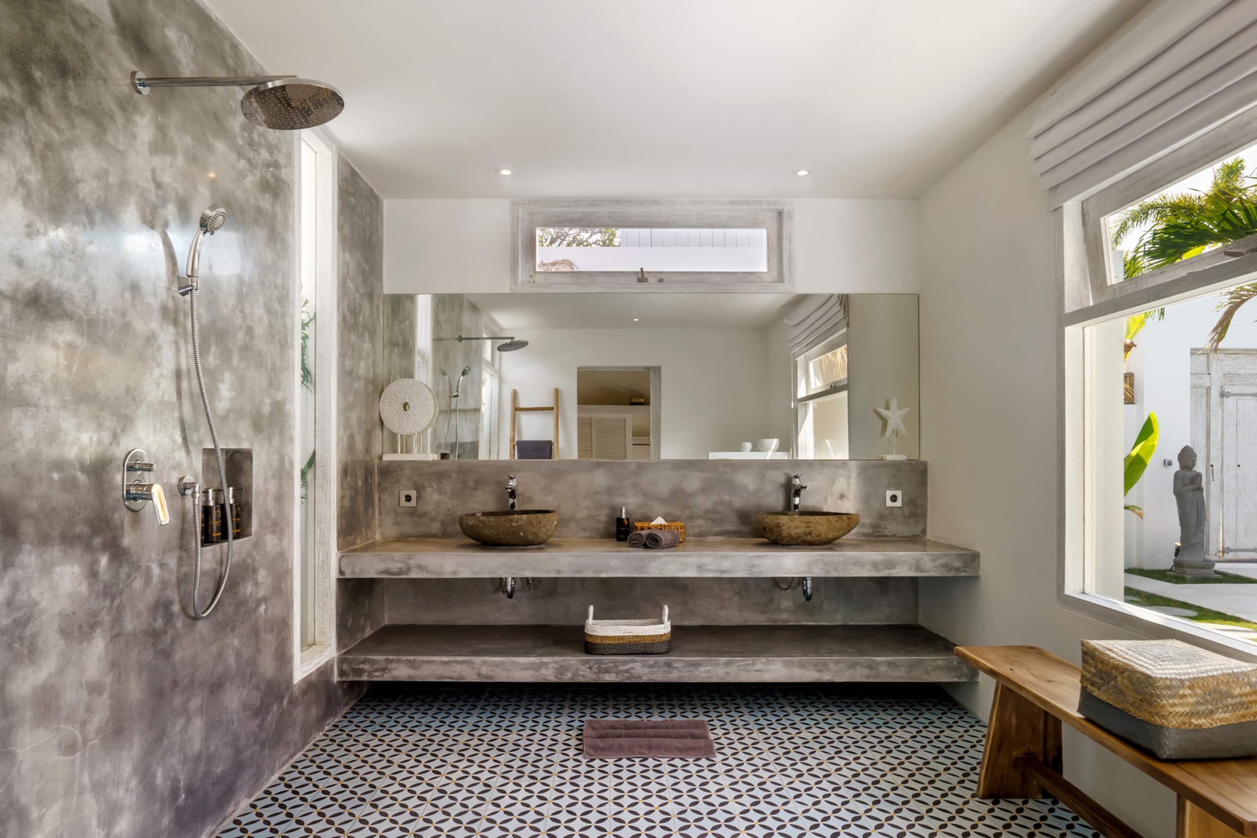 Tropical Oasis 5BD Villa in the heart of Seminyak 26