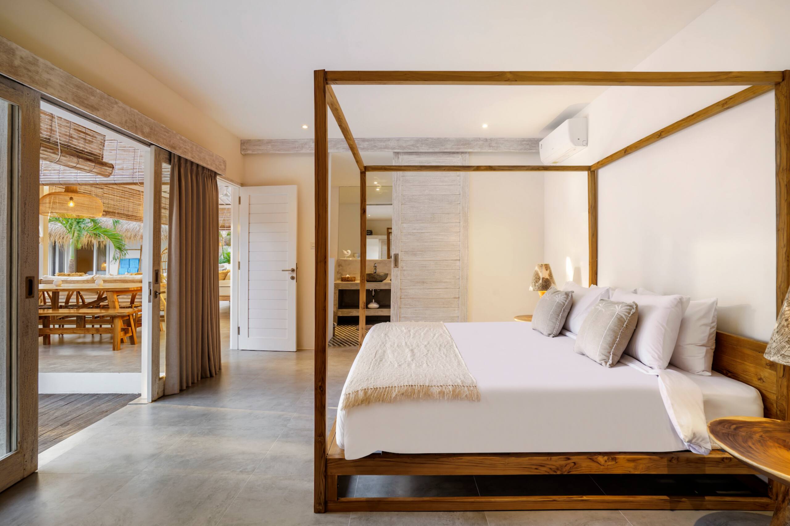 Tropical Oasis 5BD Villa in the heart of Seminyak 19