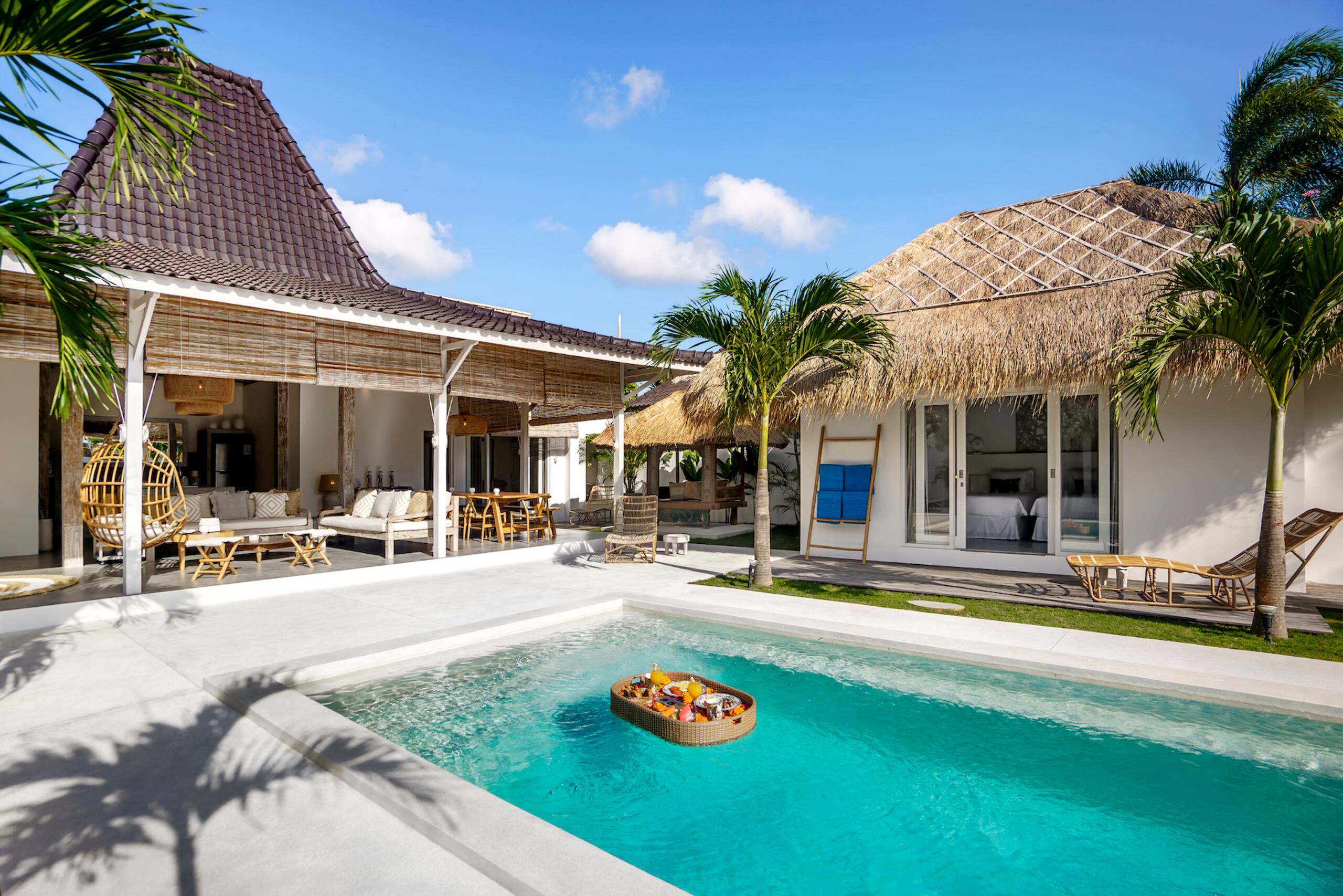 Tropical Oasis 5BD Villa in the heart of Seminyak 35