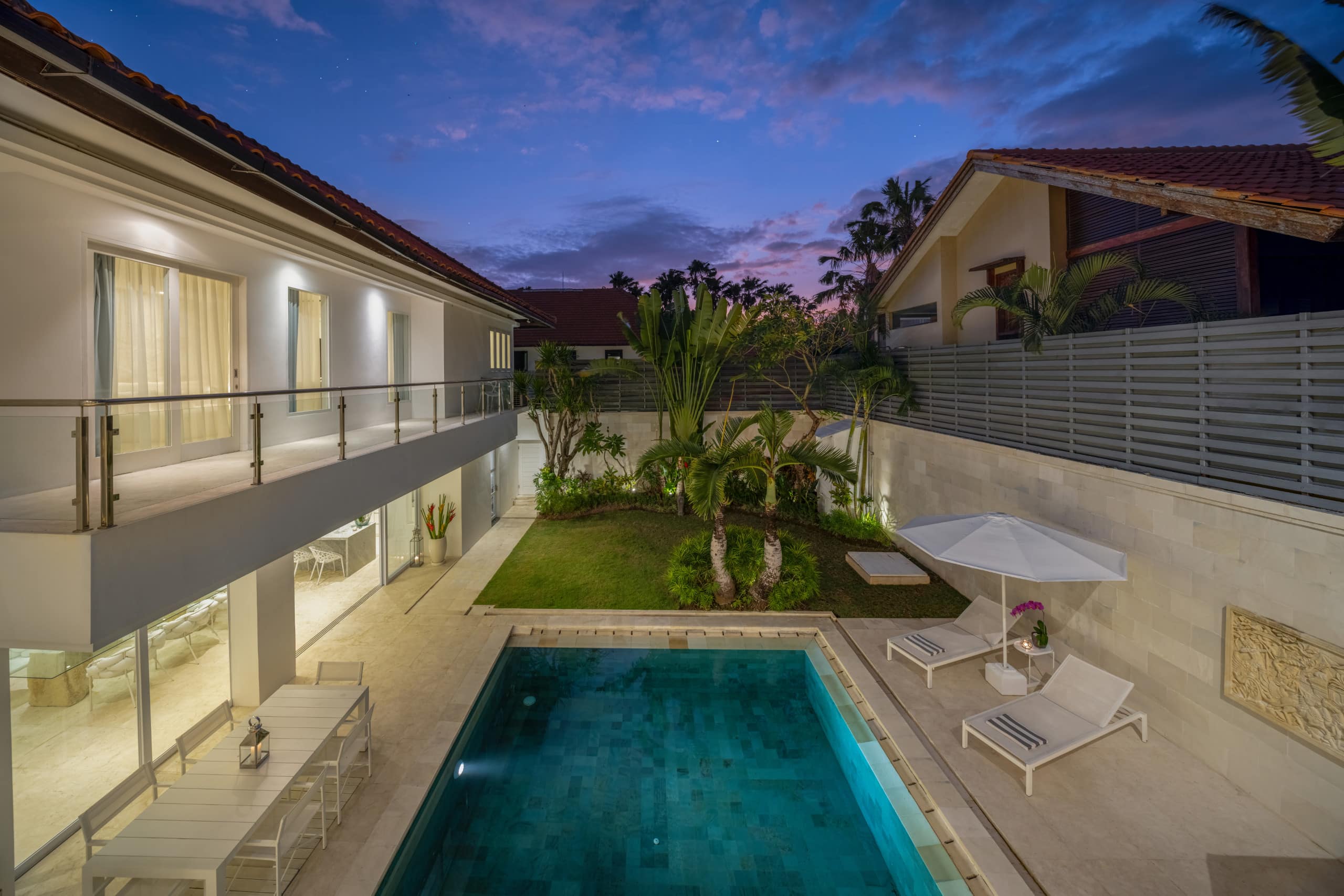 Villa Manis Cantik: 4-Bedroom w/ Pool 11