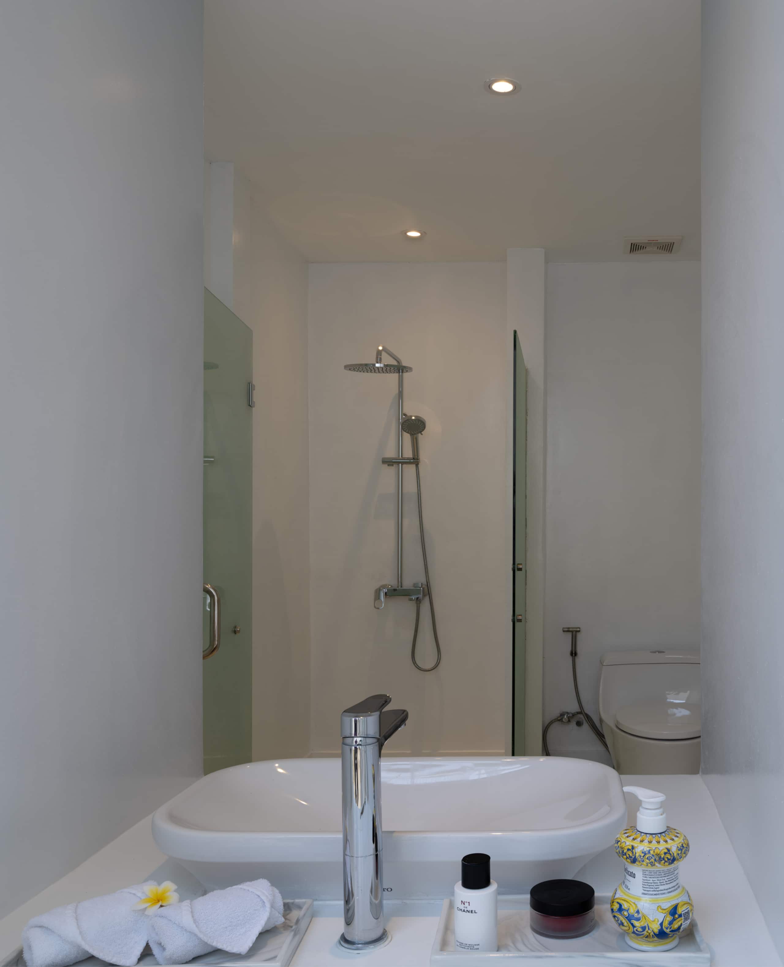 Villa Manis Cantik: 4-Bedroom w/ Pool 17