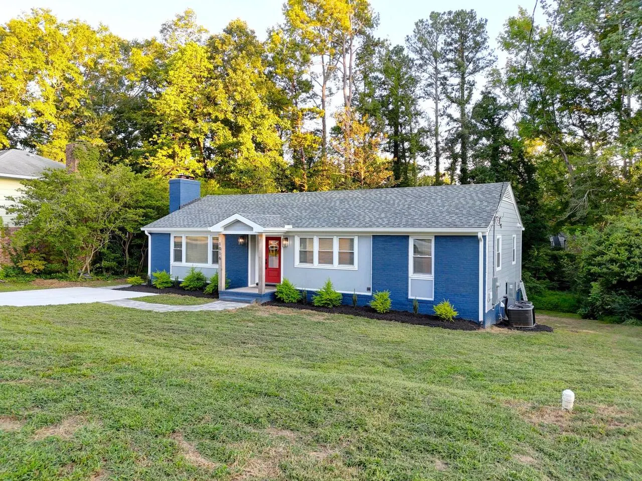 Generous 5BR North Hills Slps 17 Creator Studio 16