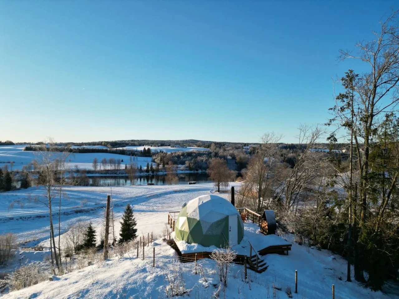 Pano WonderInn Riverside 9
