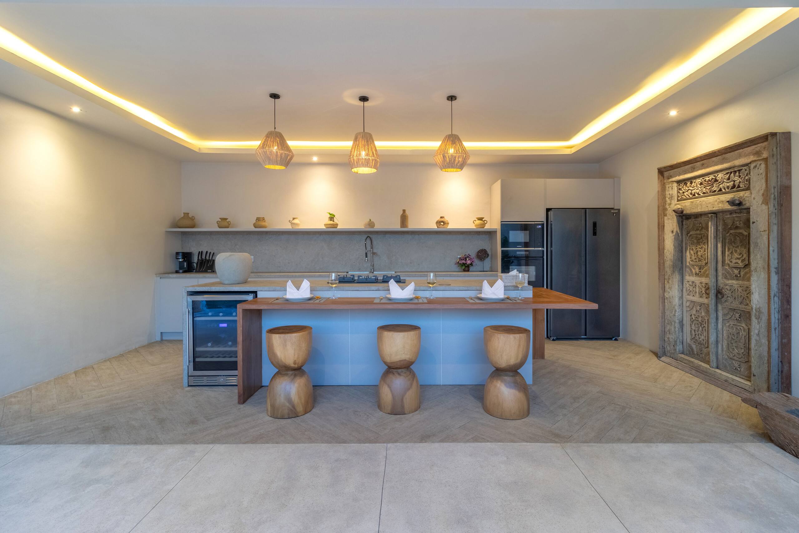 Tropical 3BR Pool Villa Near Canggu Hotspots 27