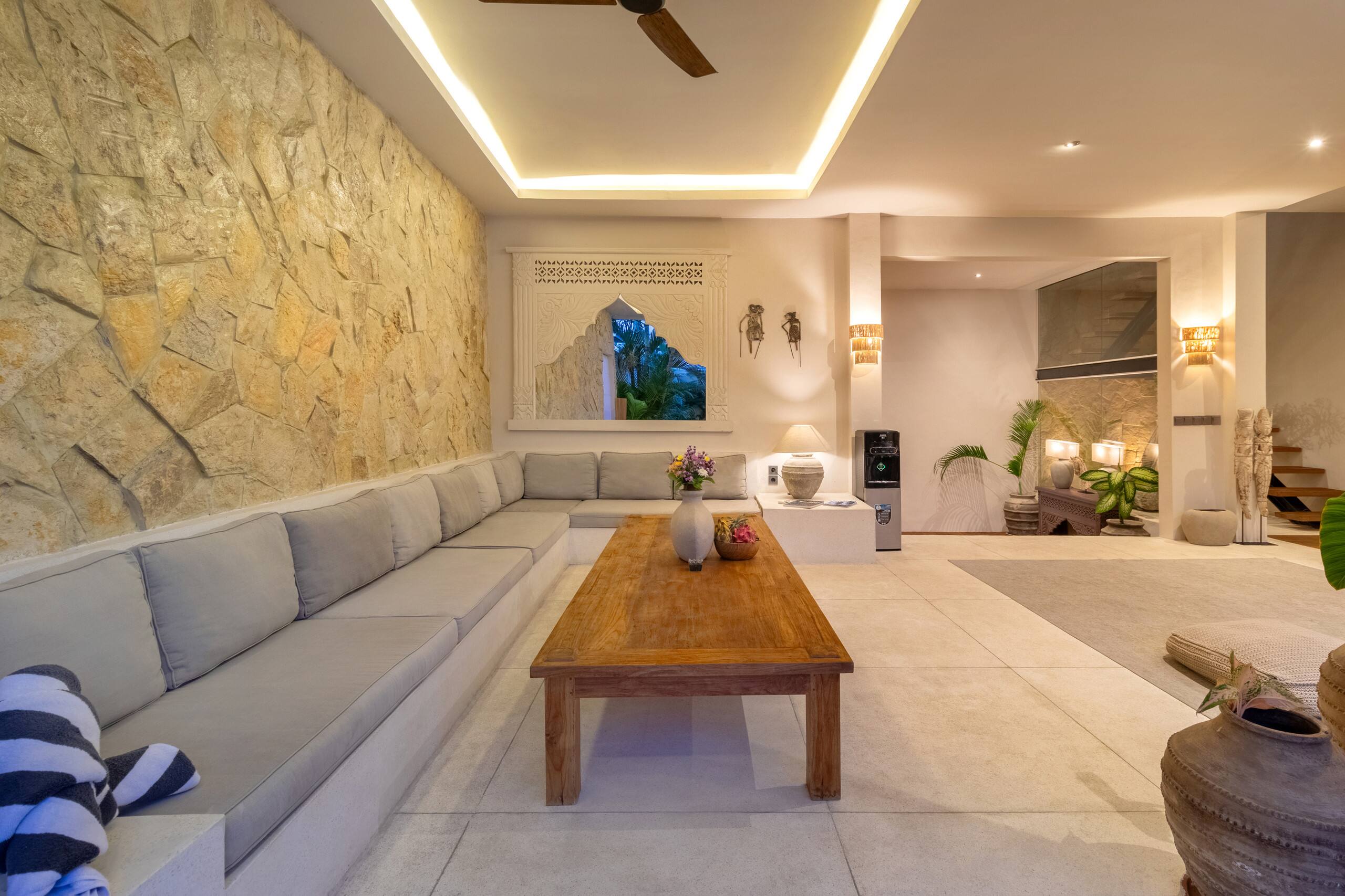 Tropical 3BR Pool Villa Near Canggu Hotspots 9