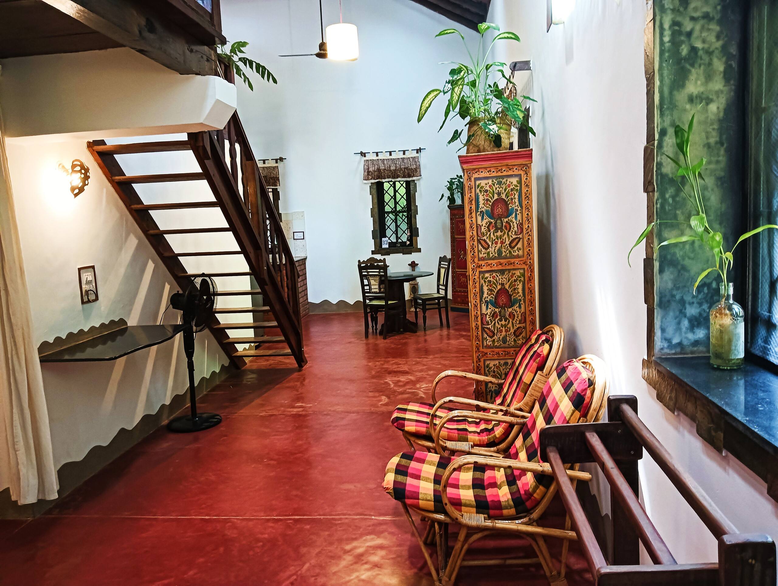 White House, South Anjuna 4
