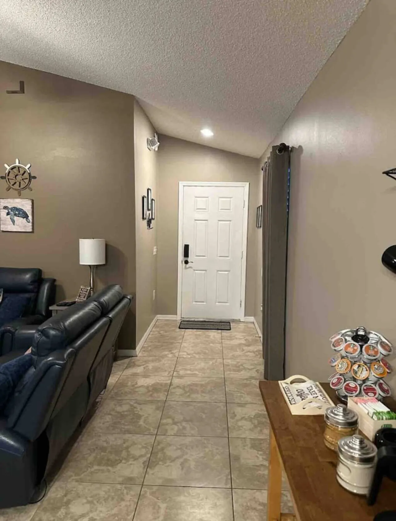 3-Bedroom Villa with Private Pool near Disney Southern Dunes Golf & Country Club 3