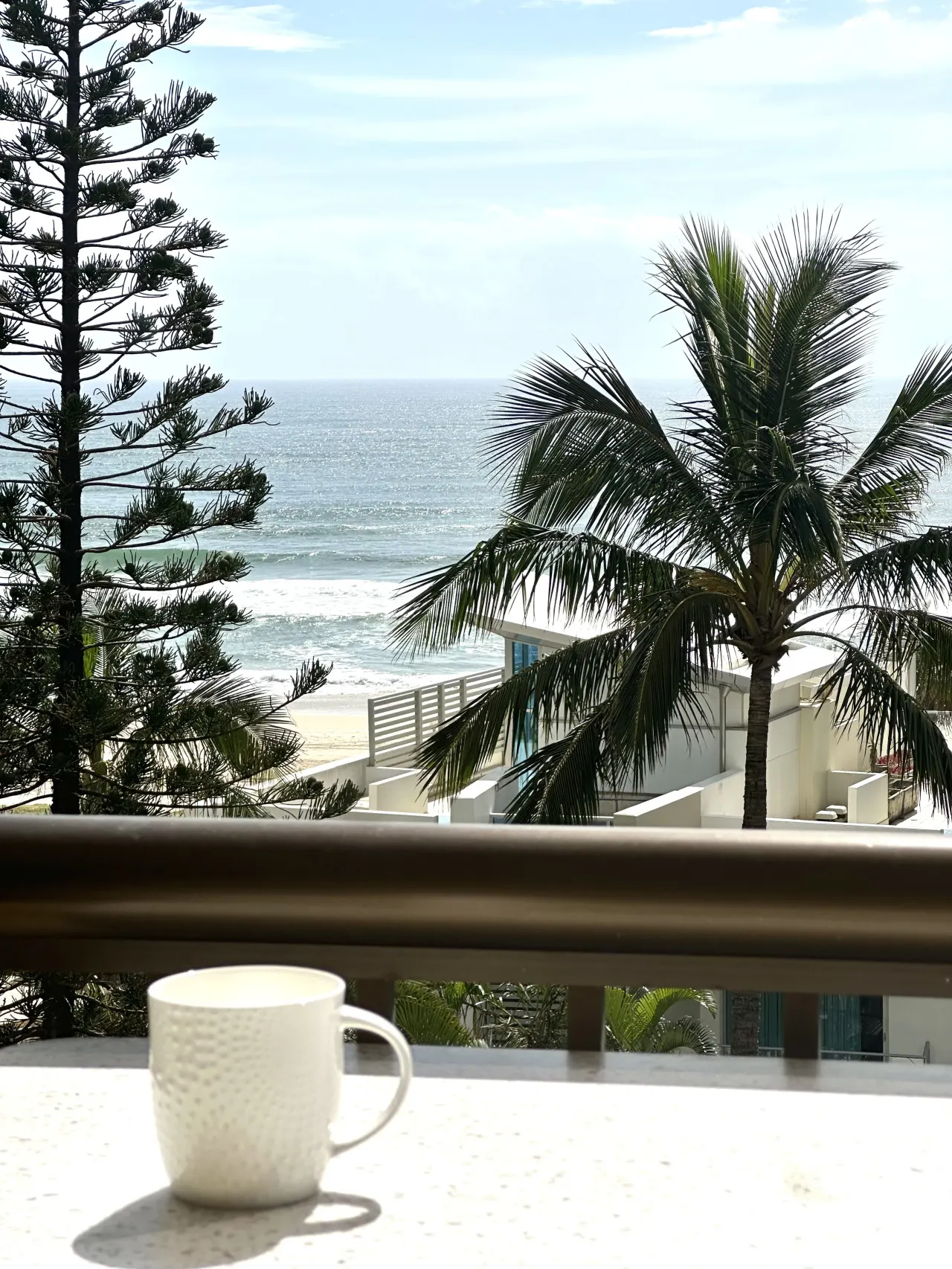 Beachfront Ocean View Apartment in Surfers Paradise - Saltwater Luxe (1BR) 3