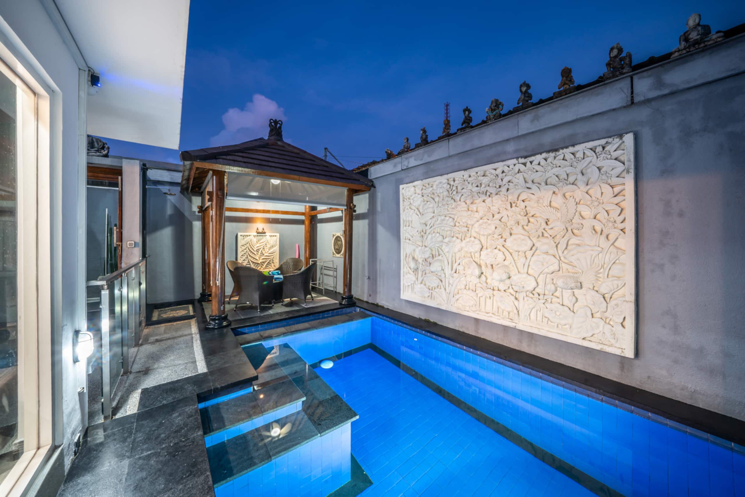 3 Bedroom Private Pool Villa in Kuta!