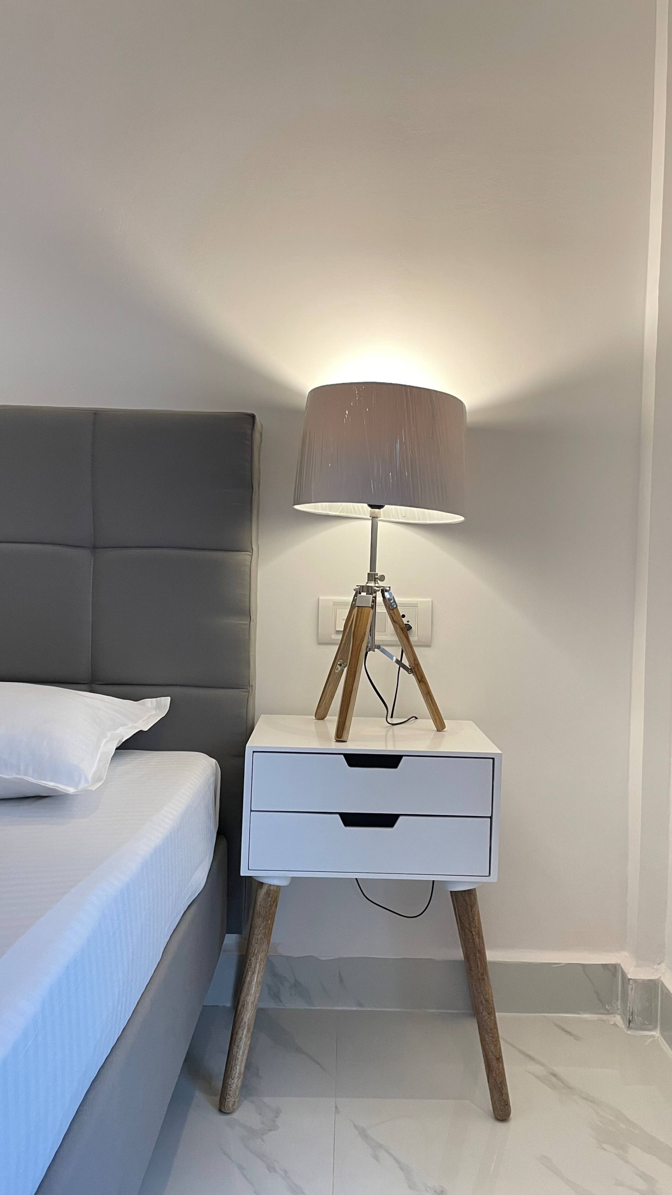 L5(Beach/kitchen/Inverter/parking/Wi-Fi)stawil apt 3