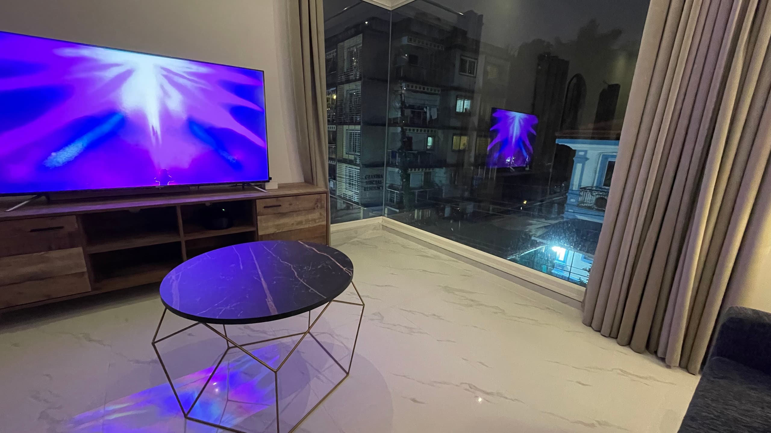 L5(Beach/kitchen/Inverter/parking/Wi-Fi)stawil apt 9