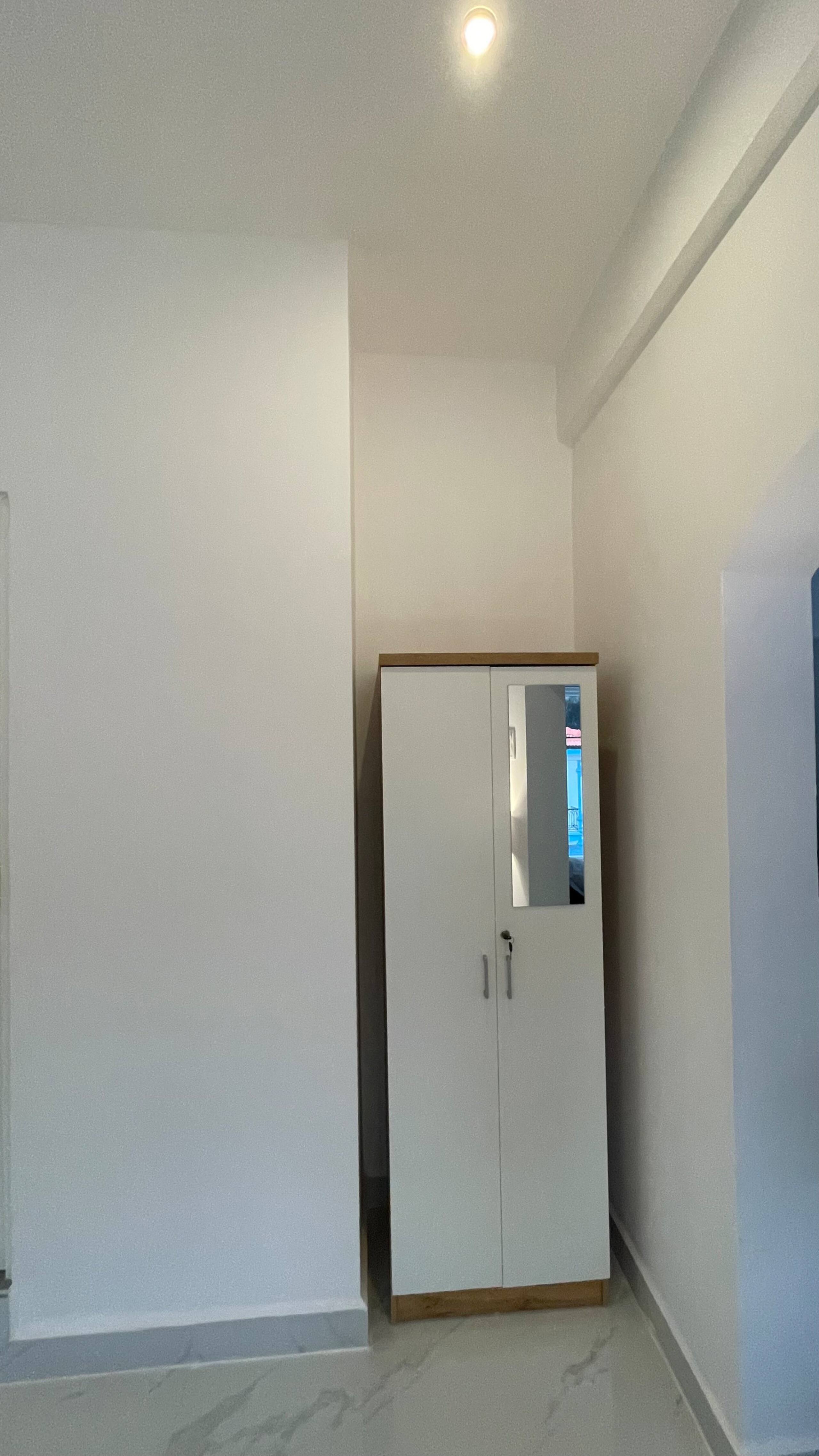 L5(Beach/kitchen/Inverter/parking/Wi-Fi)stawil apt 33