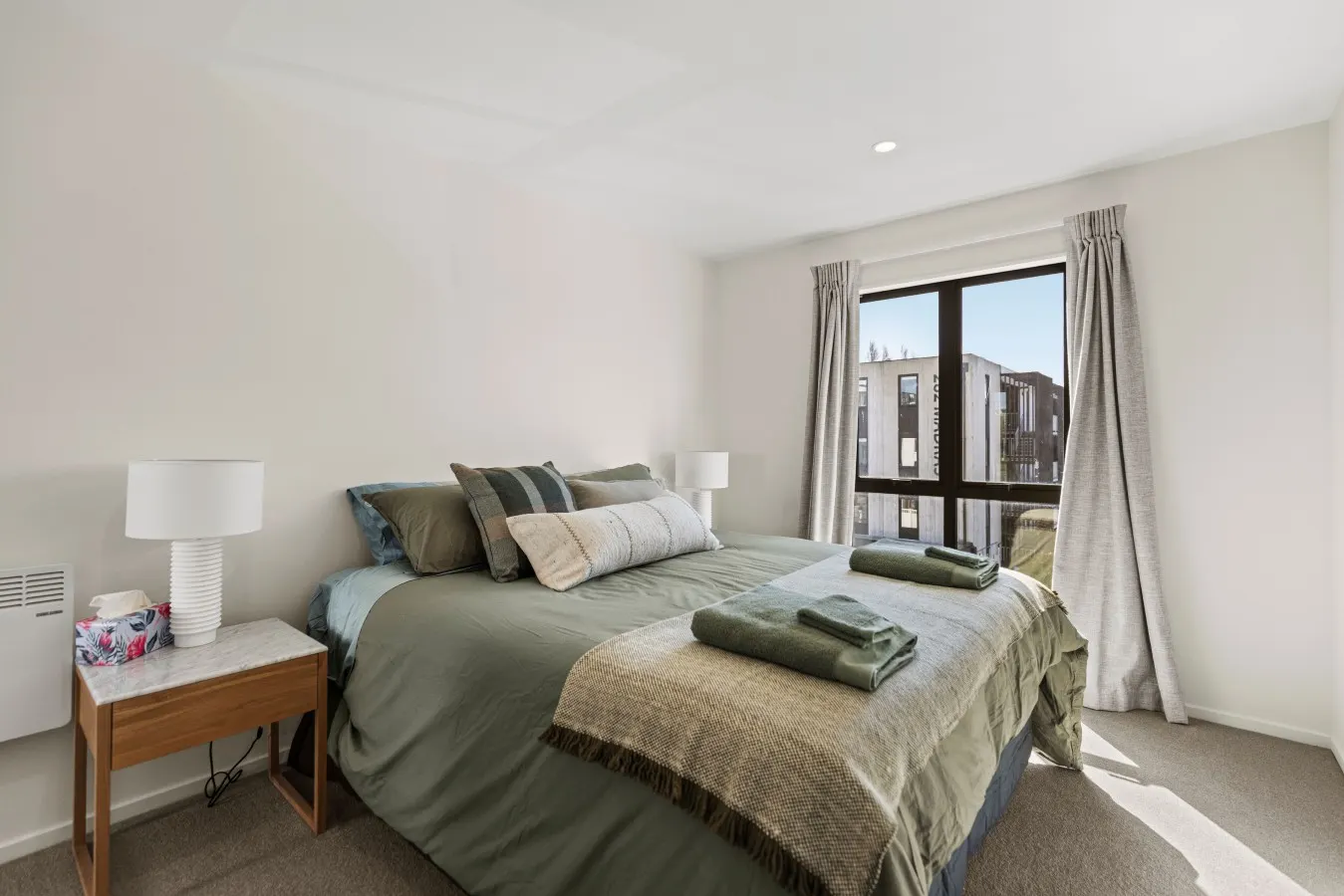 Central Stay – 5 Min Walk to Te Pae + FREE Parking 2