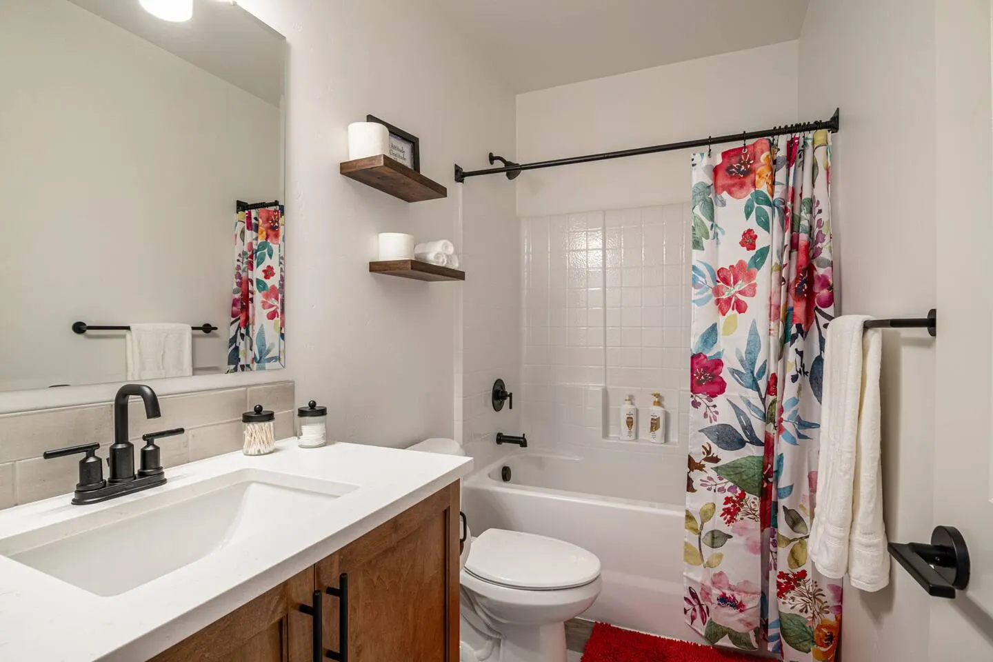 Newly Built 3 Bed 2 Bath Large Master Suite 18