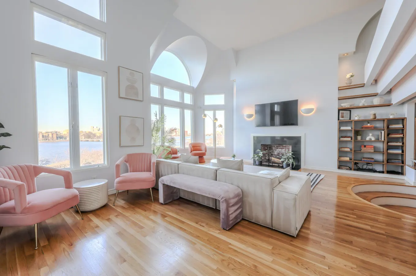 Luxurious Fenway 2BR Penthouse w/ Roof Deck 2