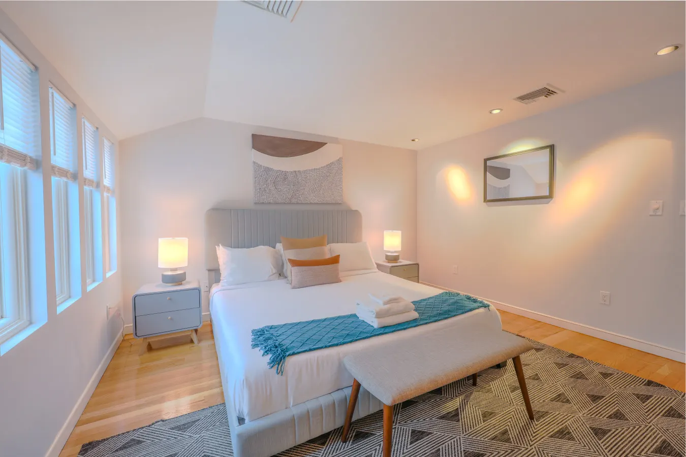 Luxurious Fenway 2BR Penthouse w/ Roof Deck 14