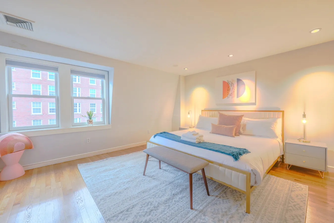 Luxurious Fenway 2BR Penthouse w/ Roof Deck 16