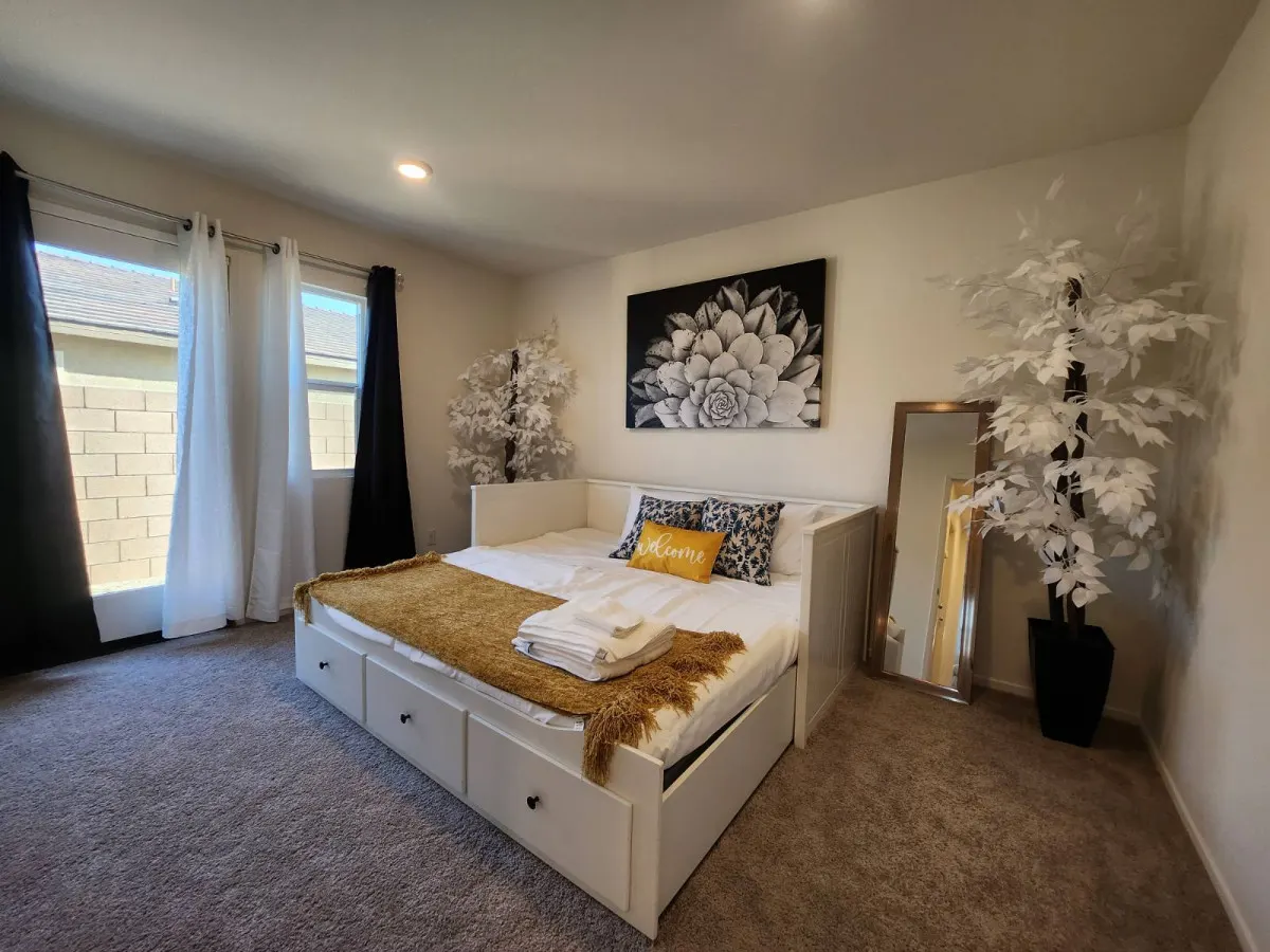 Coachella Getaway - Casita Only, Walk To Festivals