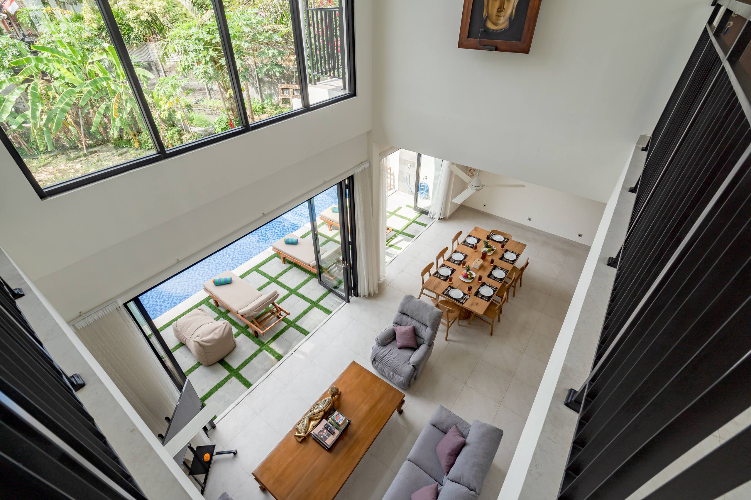 Chic Private 6 BR Villa - Prime Location in Canggu 15