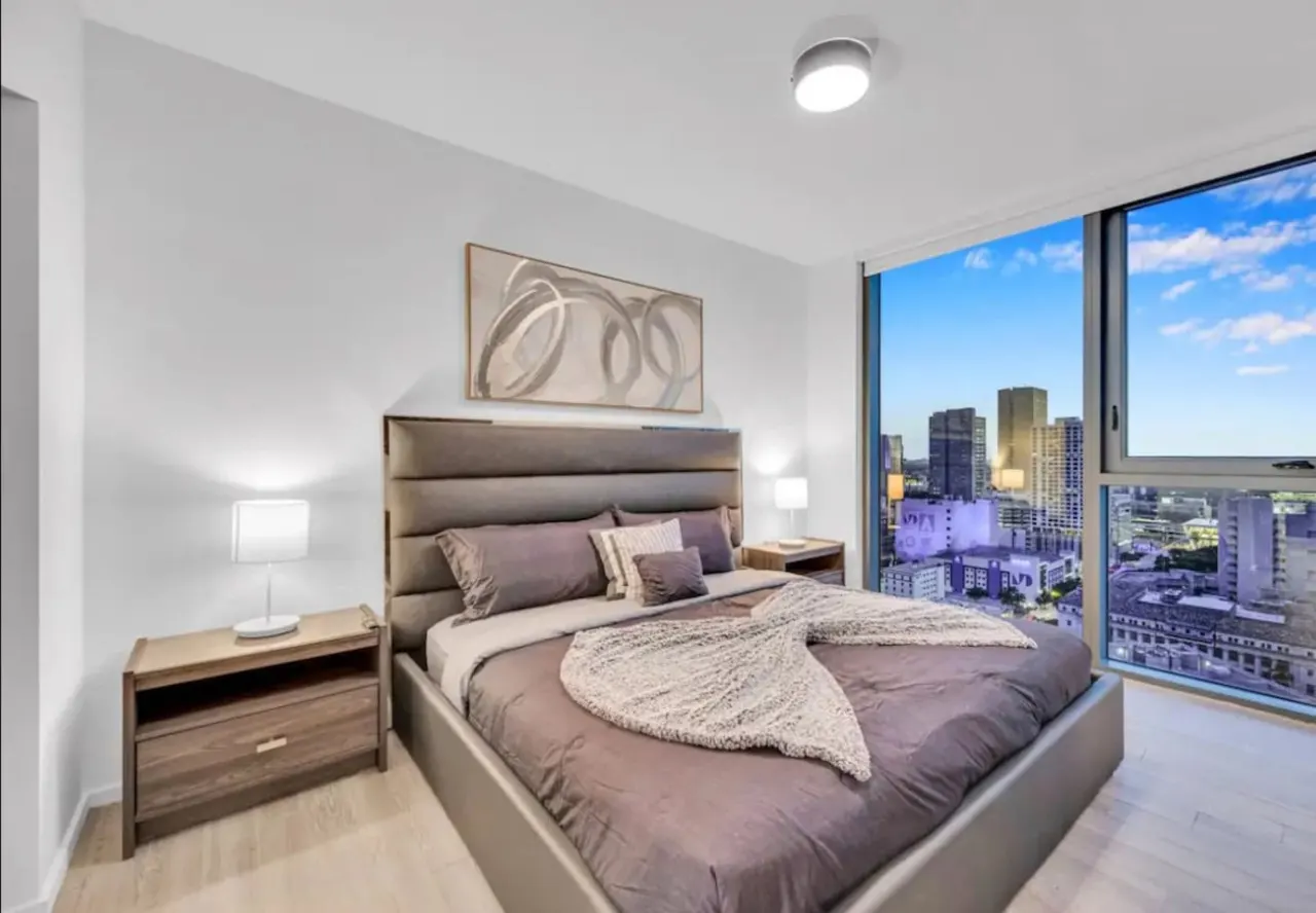 Amazing 3 Bedrooms Cornet Unit Downtown Miami 6
