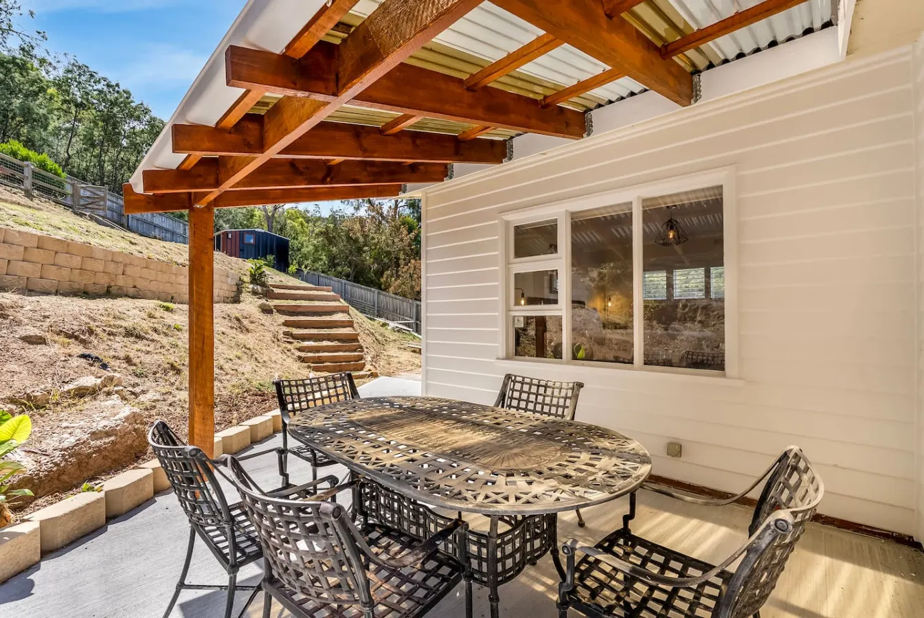 Bellerive Hill Home, River Views, 5 min to Beach 9