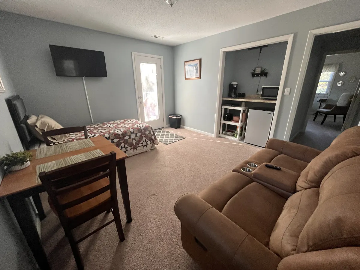 Driftwood Suite - 1bd/1ba Guest Suite - CCU/Conway 12