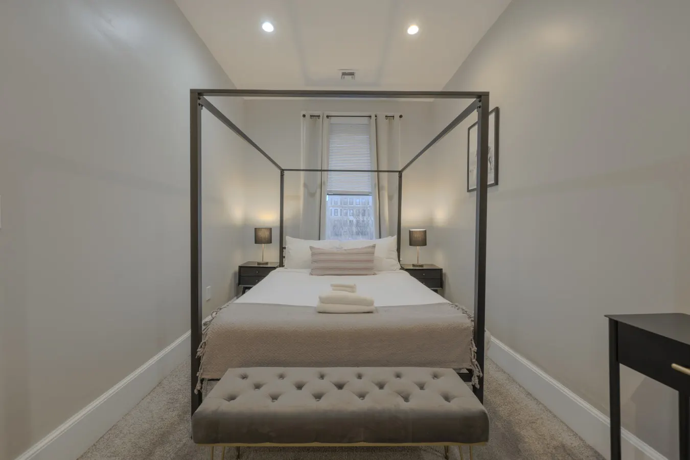Luxury Back Bay Apt, steps from Fenway & Universities 12