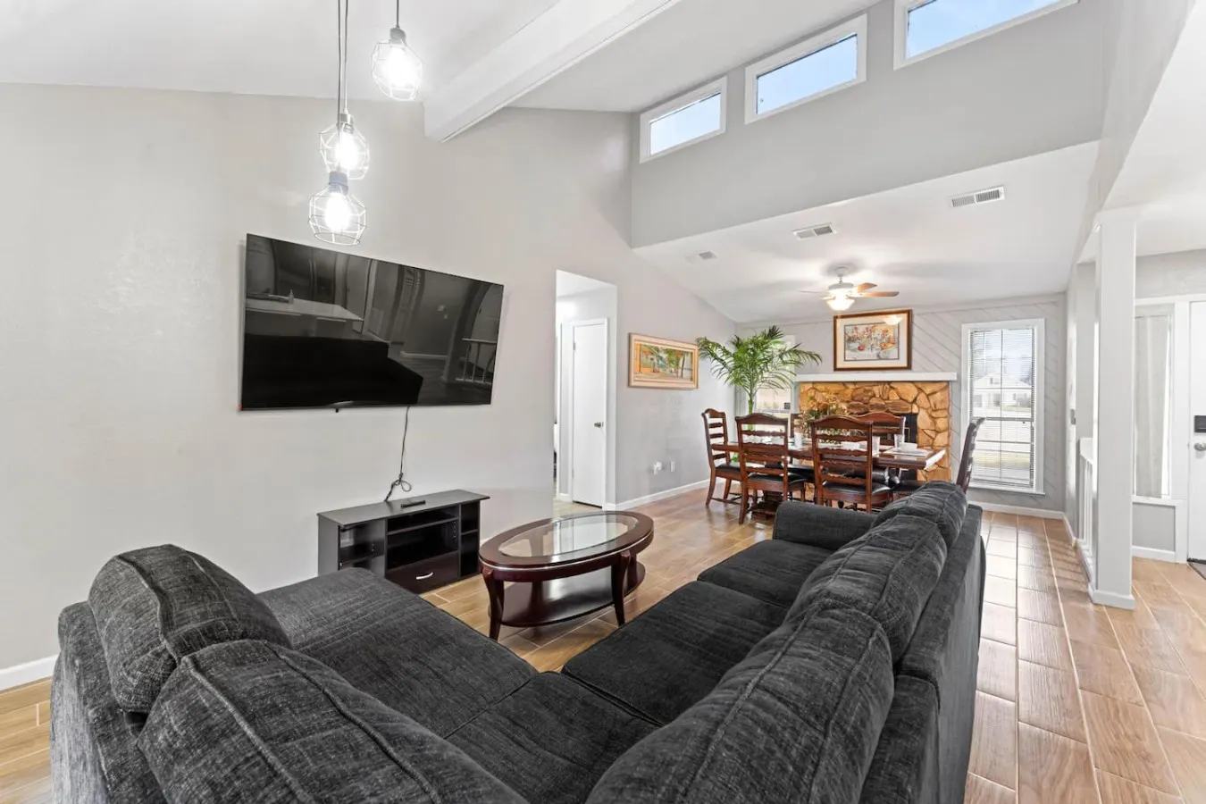 Spacious Memory Family 5BR@ Central Beach