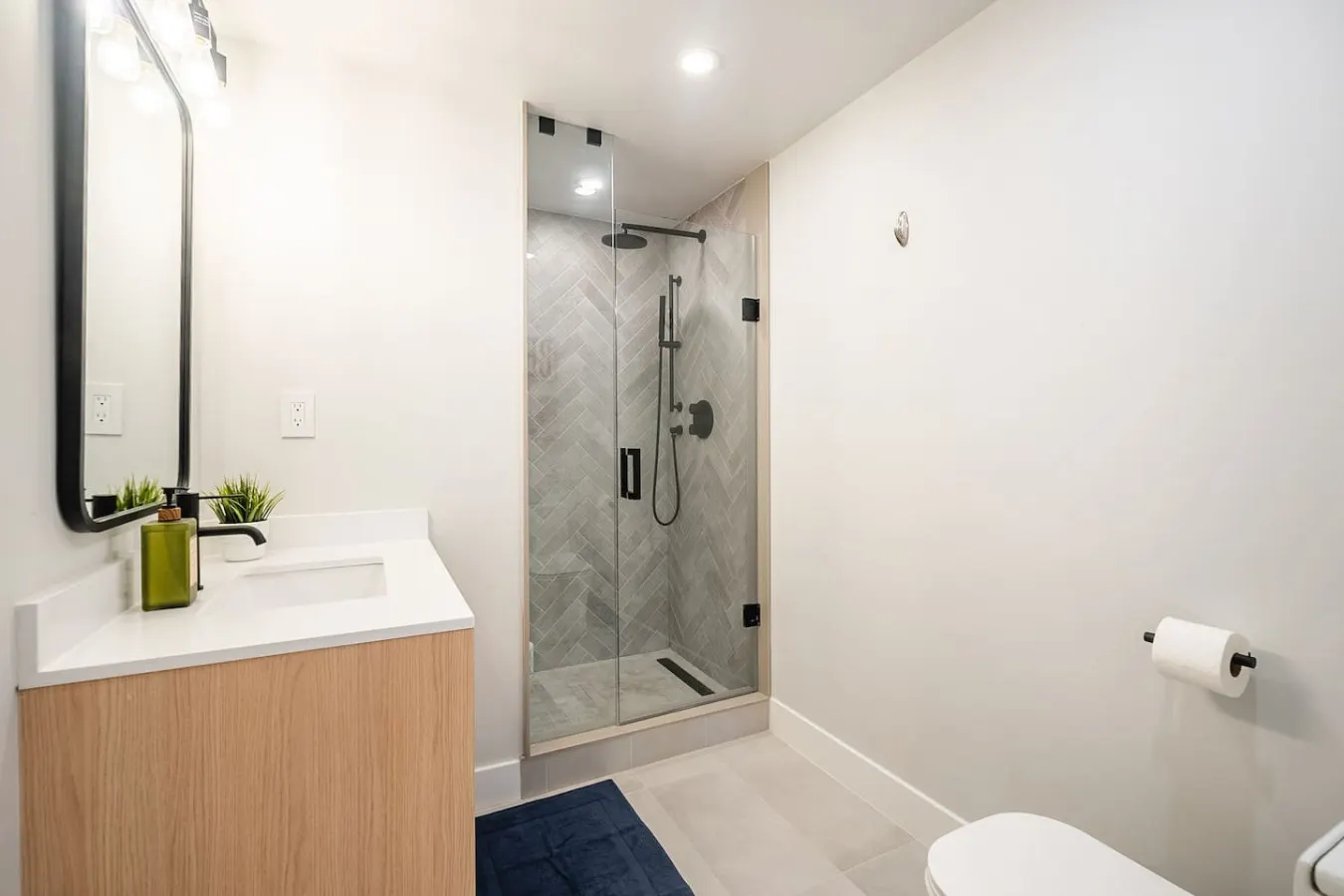 Luxury 4BR House Beautifully Designed Sleeps 8 19