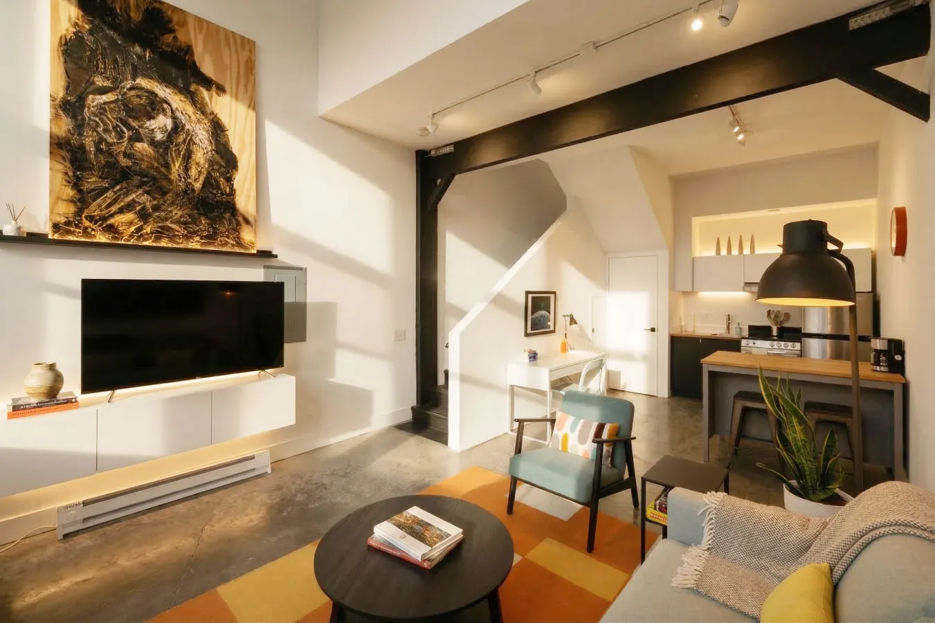 Stylish Artist Loft, Steps from TQL Stadium 1