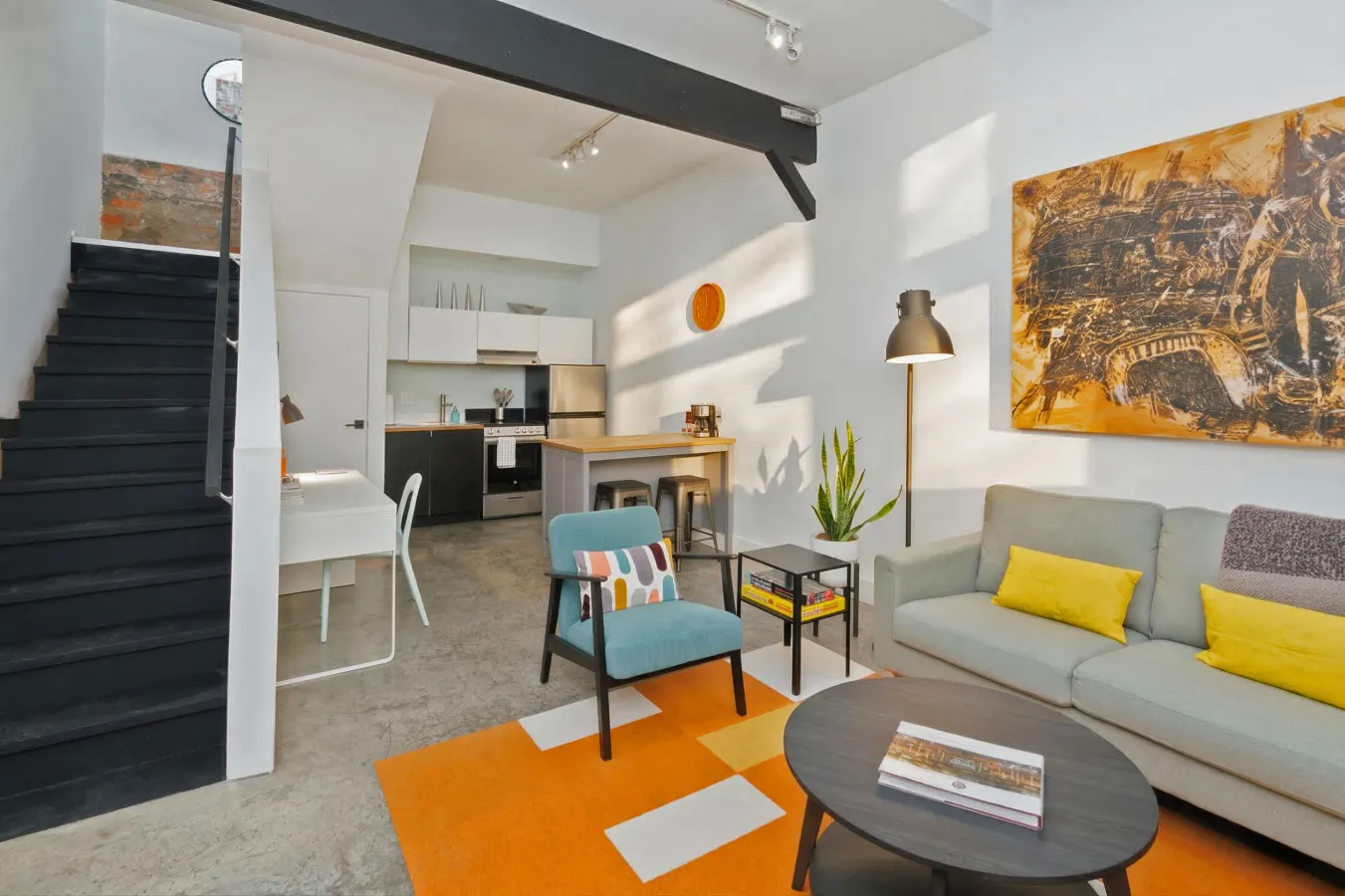 Stylish Artist Loft, Steps from TQL Stadium 18