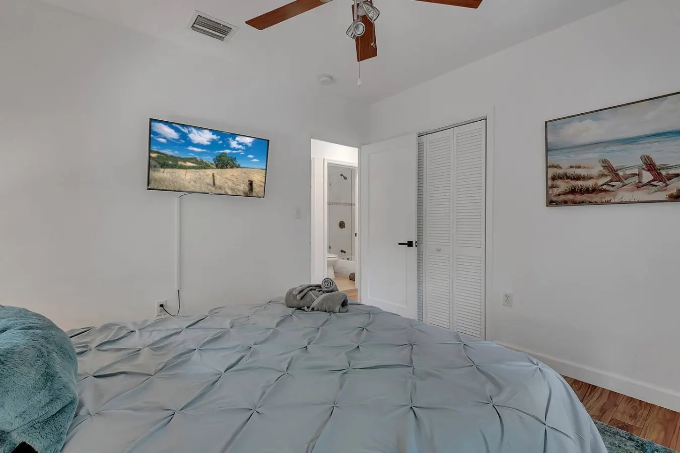 Gated Charming Home next to the Design District 12