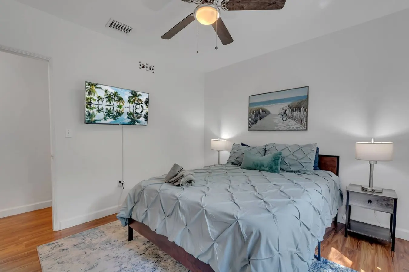 Gated Charming Home next to the Design District 8