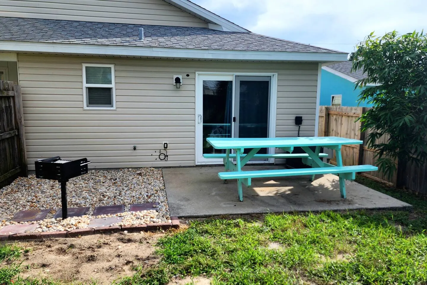 5926- Updated 2BR Duplex 4 Blocks to Beach-Sleeps6 18