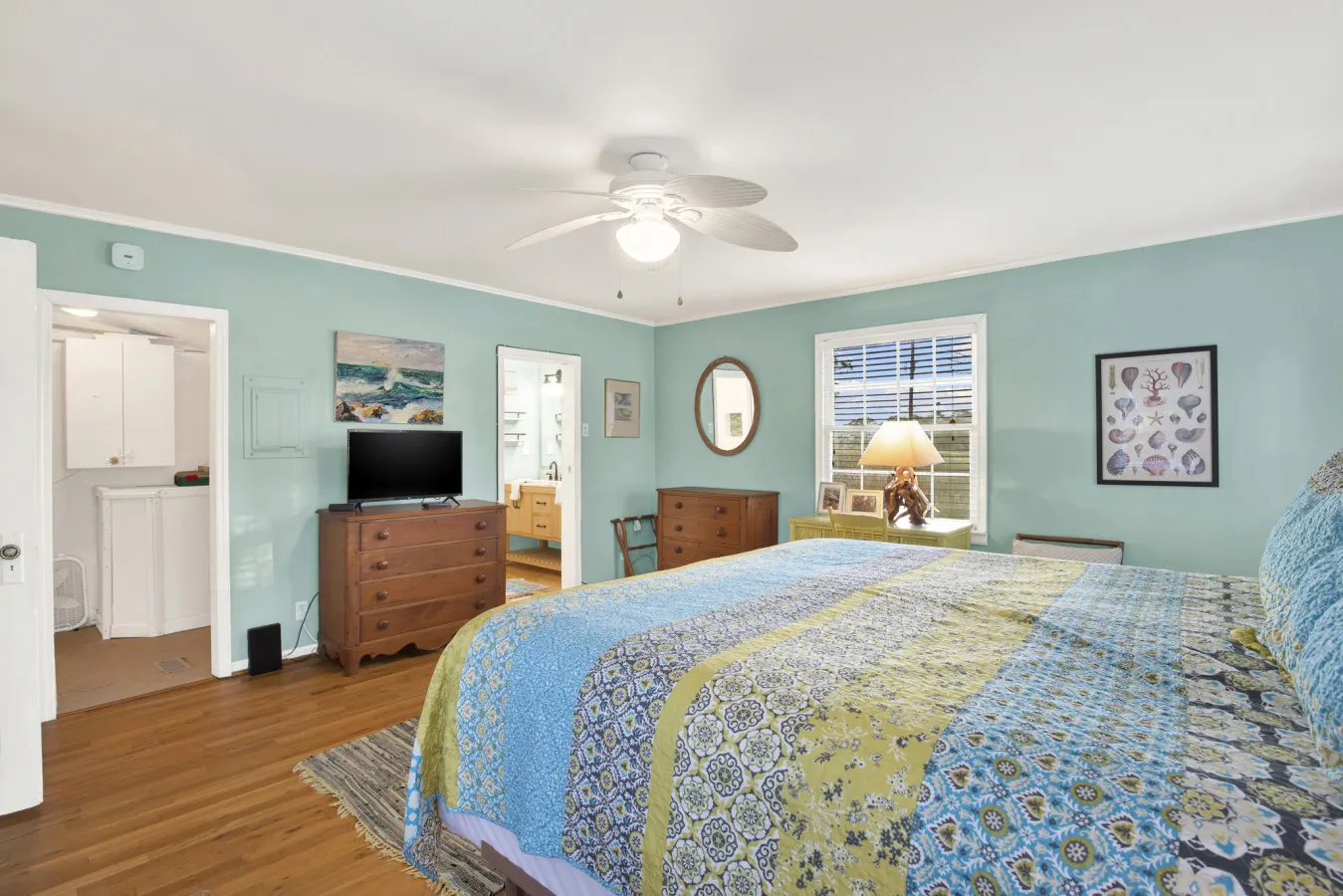 Chimney Pot Cottage - 2bed 2bath Waterfront with Dock 17