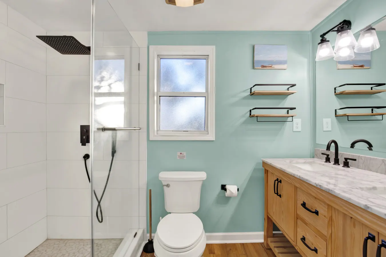 Chimney Pot Cottage - 2bed 2bath Waterfront with Dock 19